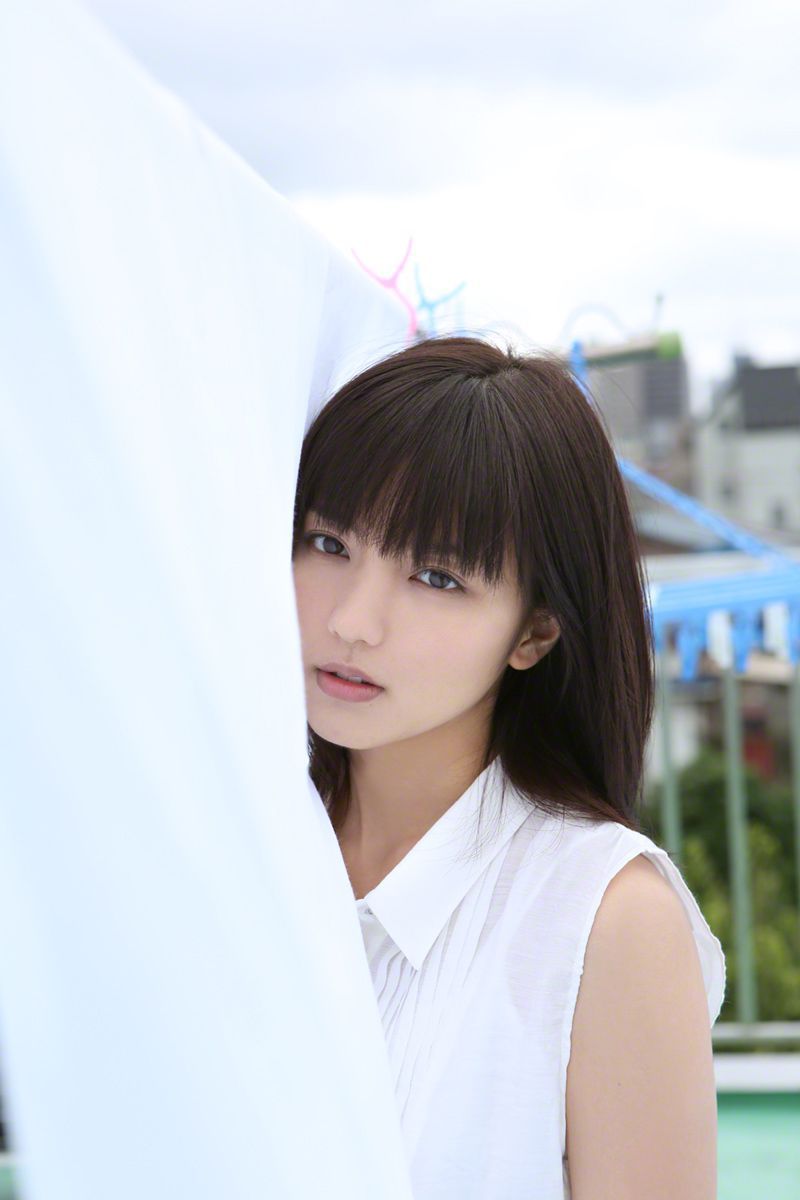 [Wanibooks] NO.131 Erina Mano 真野恵里菜/(180P)