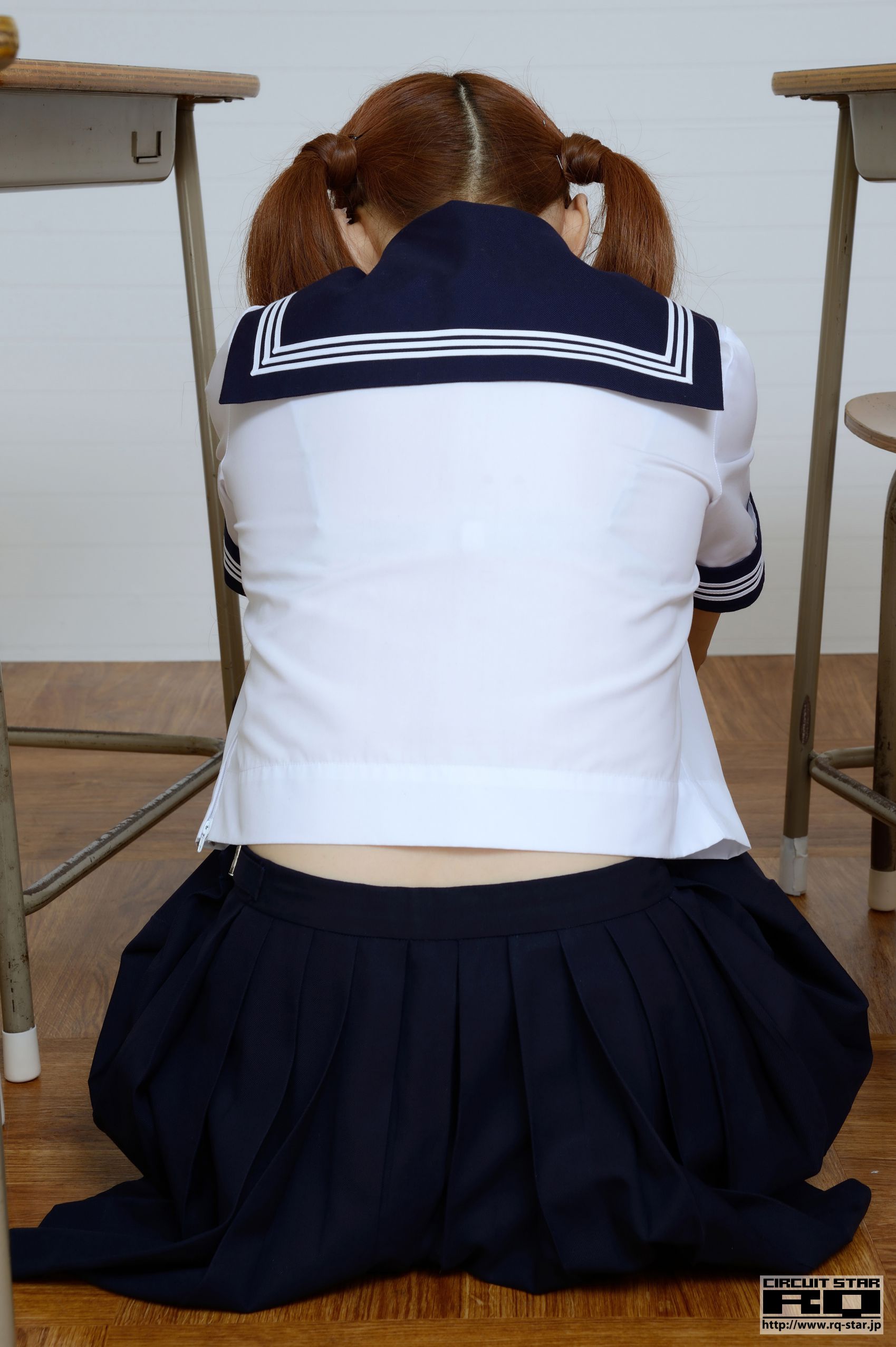 [RQ-STAR] NO.00831 朔矢あいね Sailor Girl 水手服 写真集/(80P)