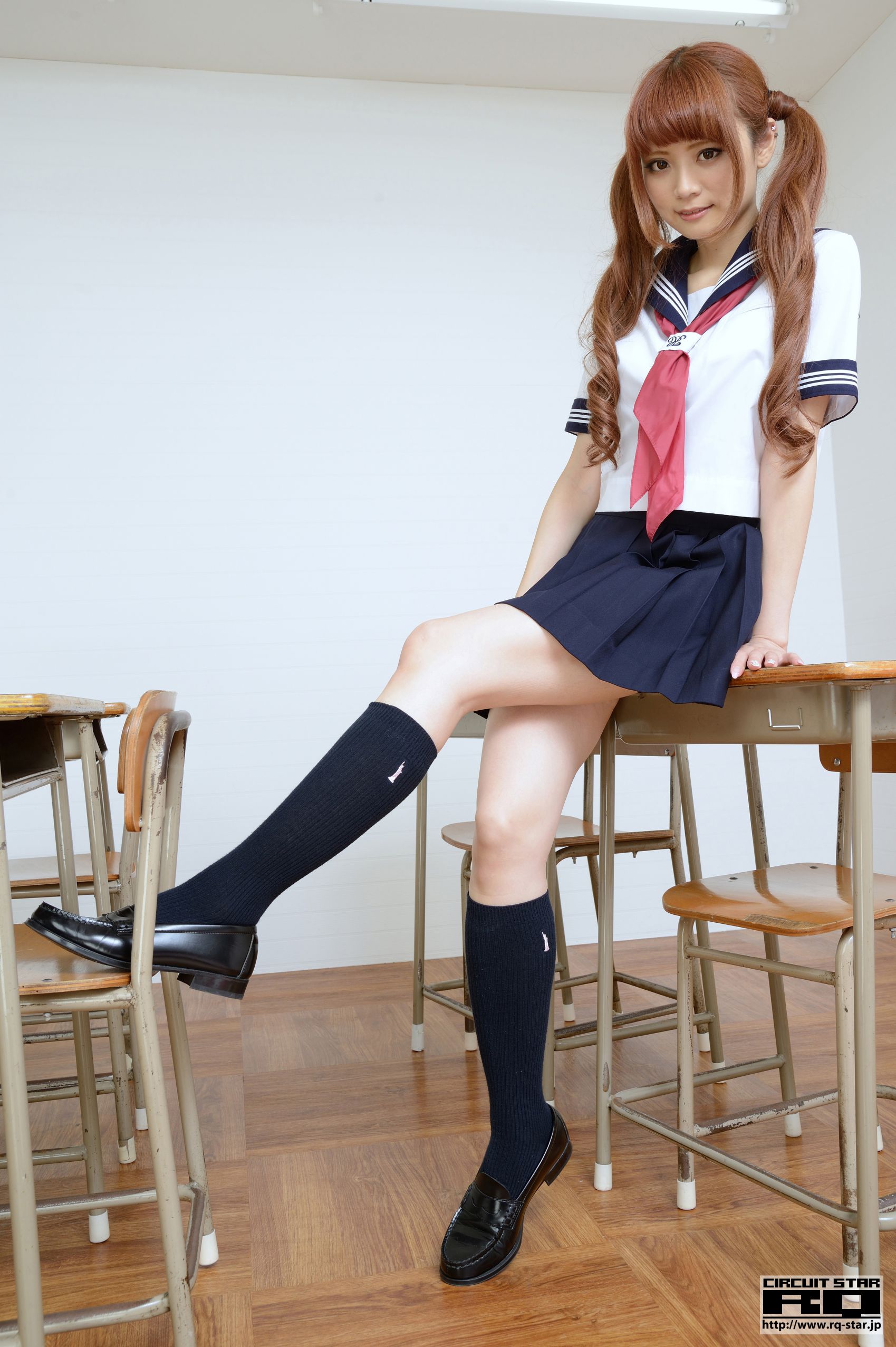 [RQ-STAR] NO.00831 朔矢あいね Sailor Girl 水手服 写真集/(80P)