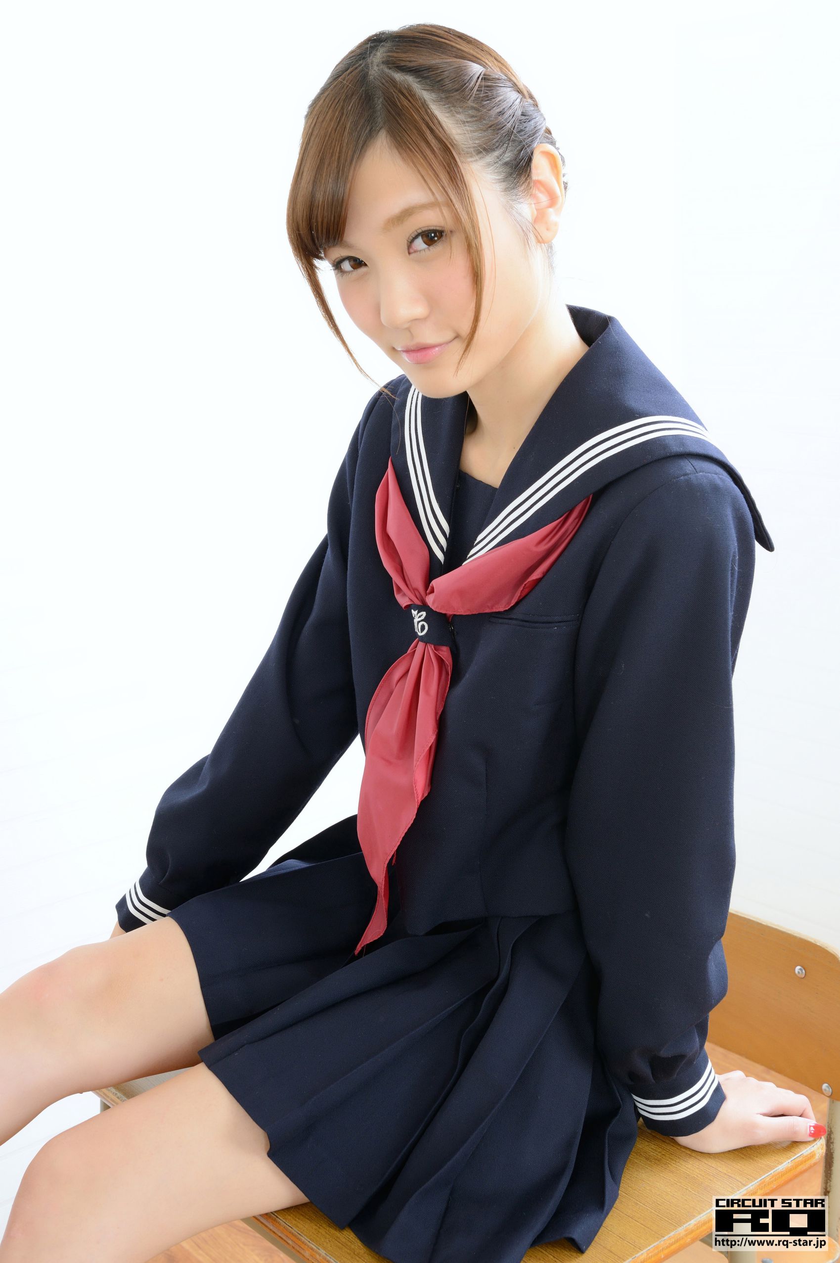 [RQ-STAR] NO.00876 神咲はるか School Girl 校服 写真集/(80P)