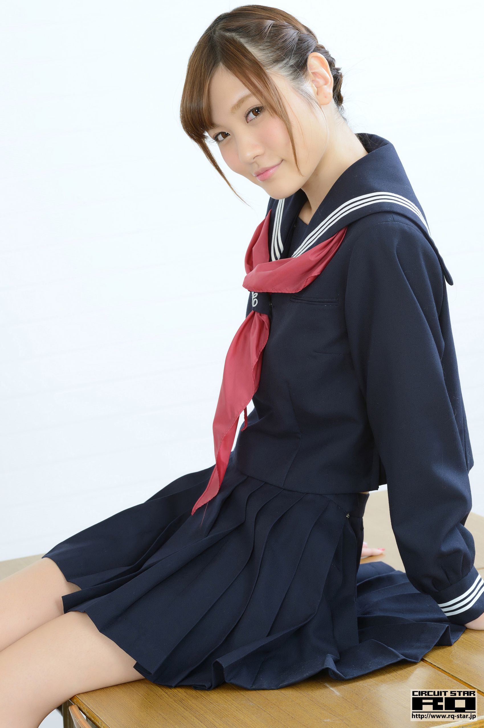 [RQ-STAR] NO.00876 神咲はるか School Girl 校服 写真集/(80P)