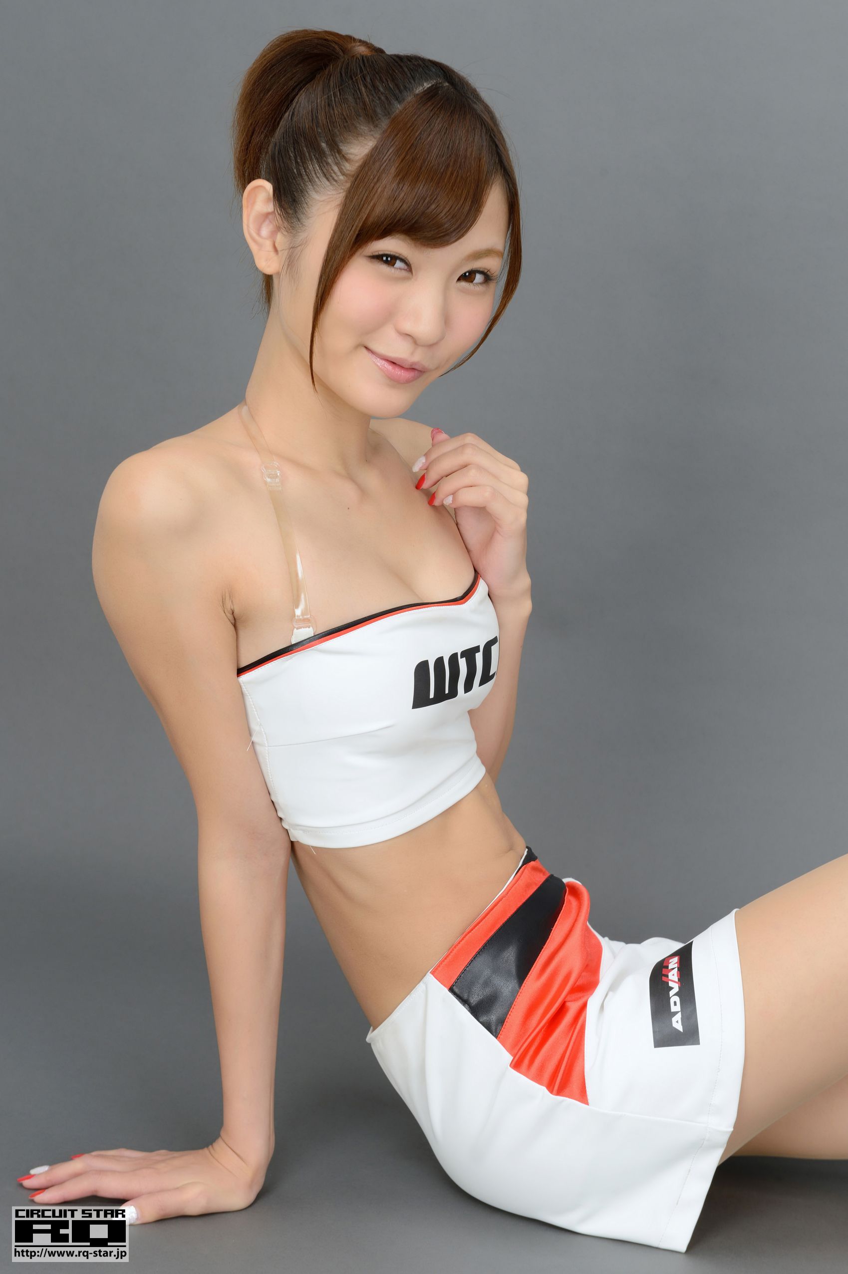 [RQ-STAR] NO.00878 神咲はるか Race Queen 赛车女郎 写真集/(90P)