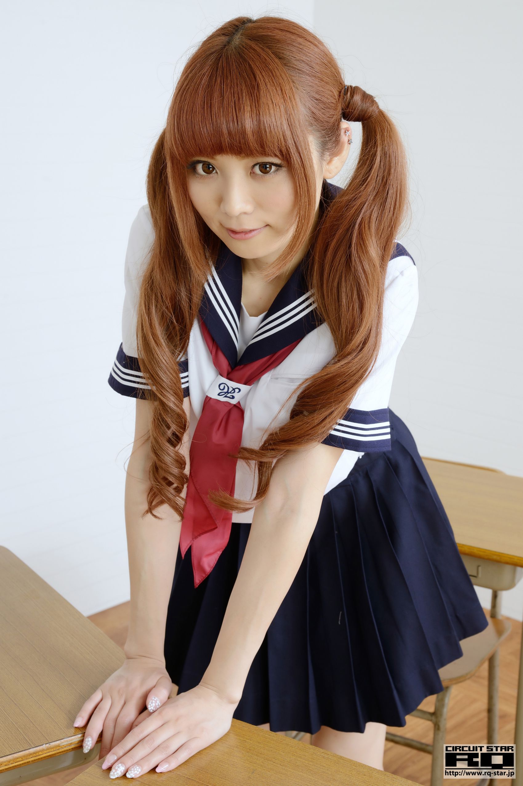 [RQ-STAR] NO.00831 朔矢あいね Sailor Girl 水手服 写真集/(80P)