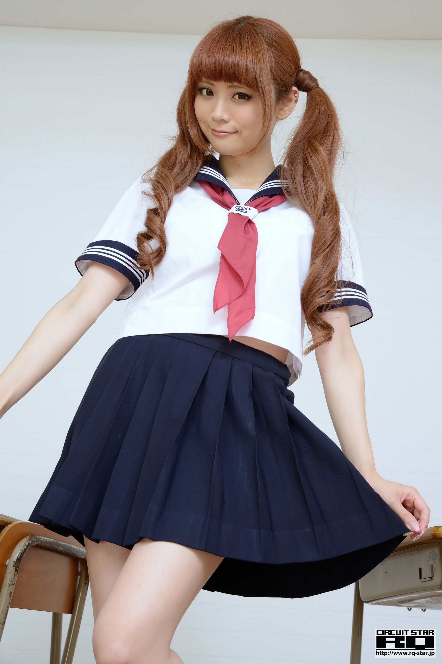 [RQ-STAR] NO.00831 朔矢あいね Sailor Girl 水手服 写真集/(80P)