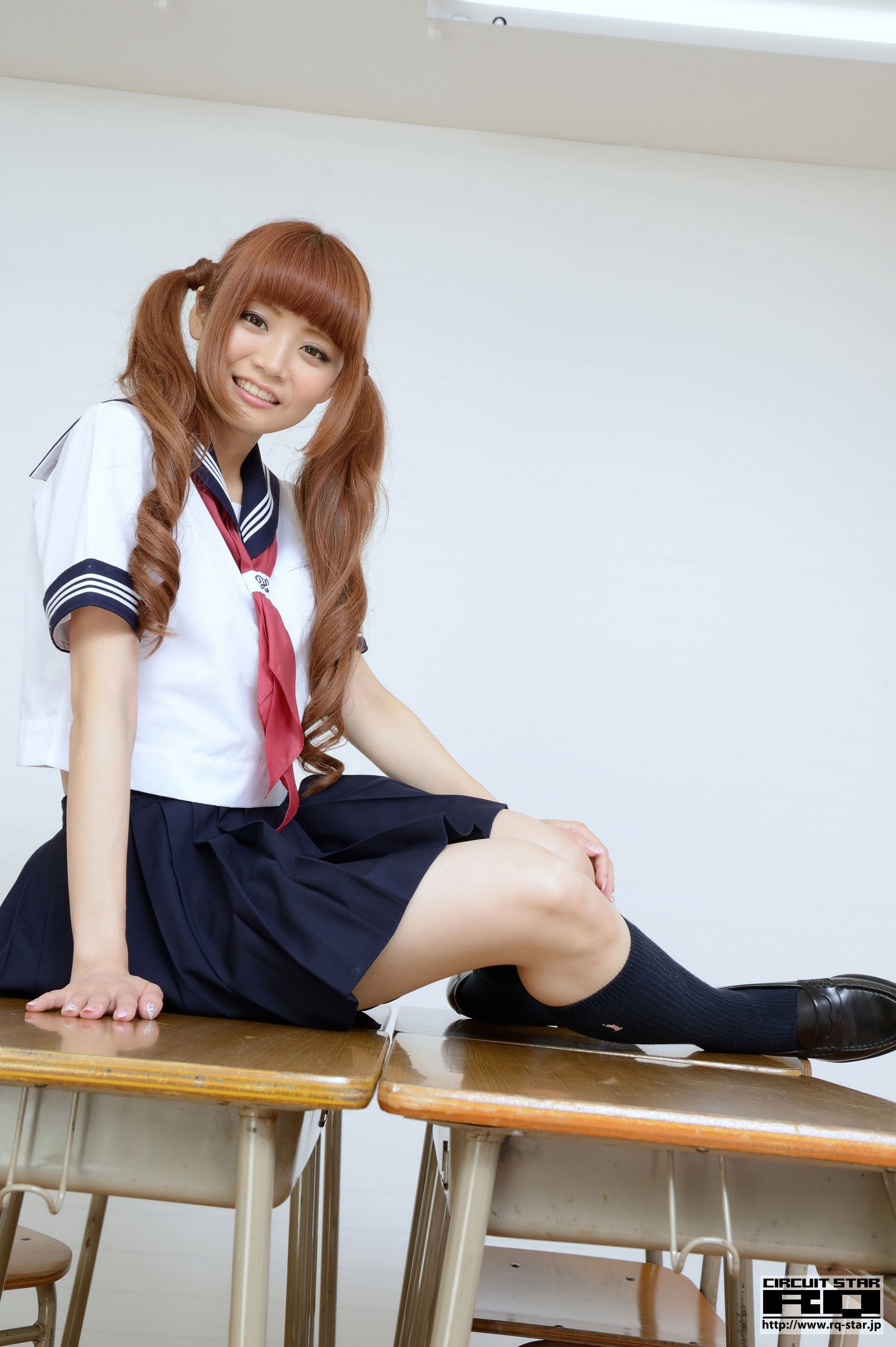 [RQ-STAR] NO.00831 朔矢あいね Sailor Girl 水手服 写真集/(80P)