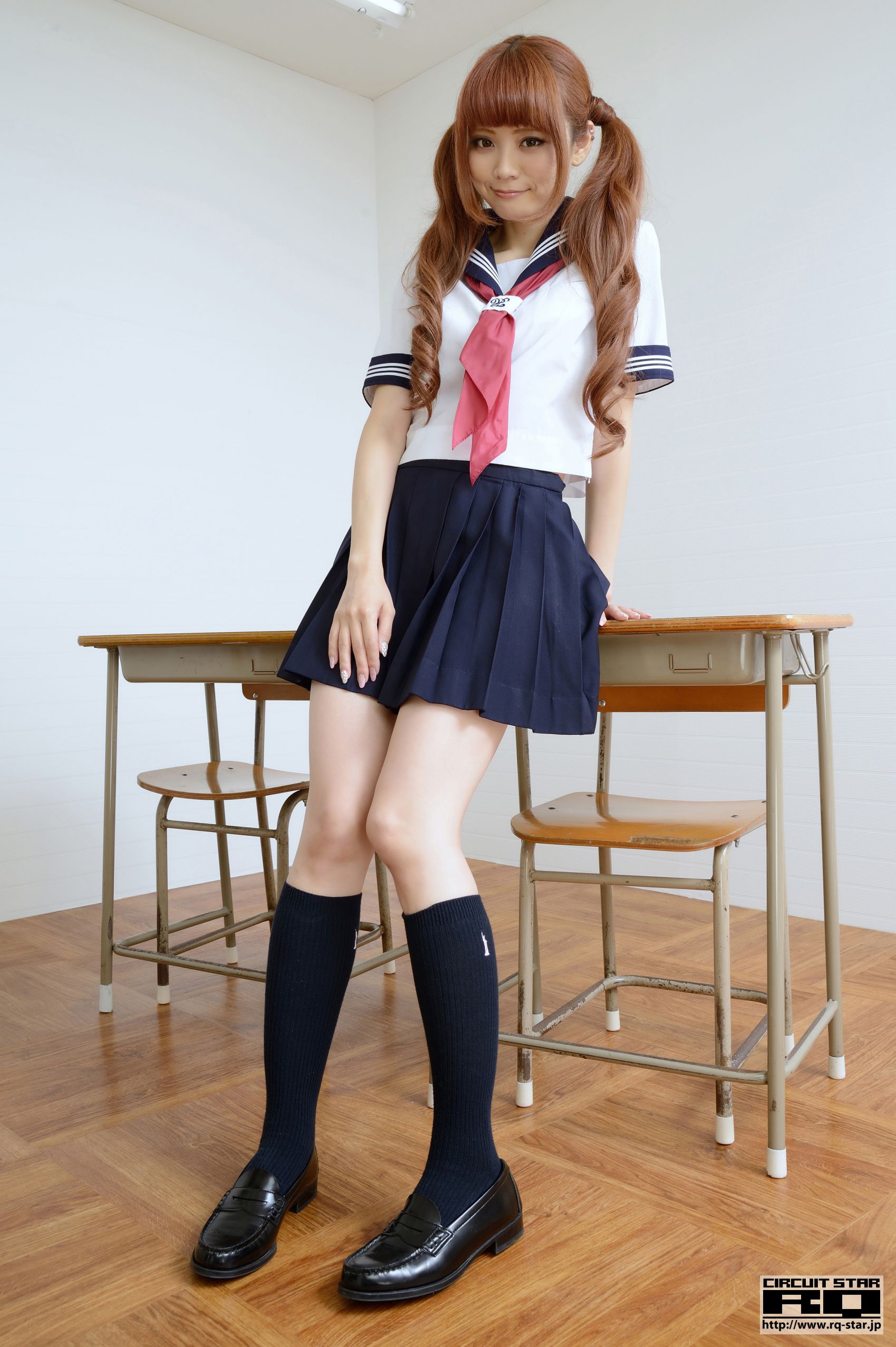 [RQ-STAR] NO.00831 朔矢あいね Sailor Girl 水手服 写真集/(80P)