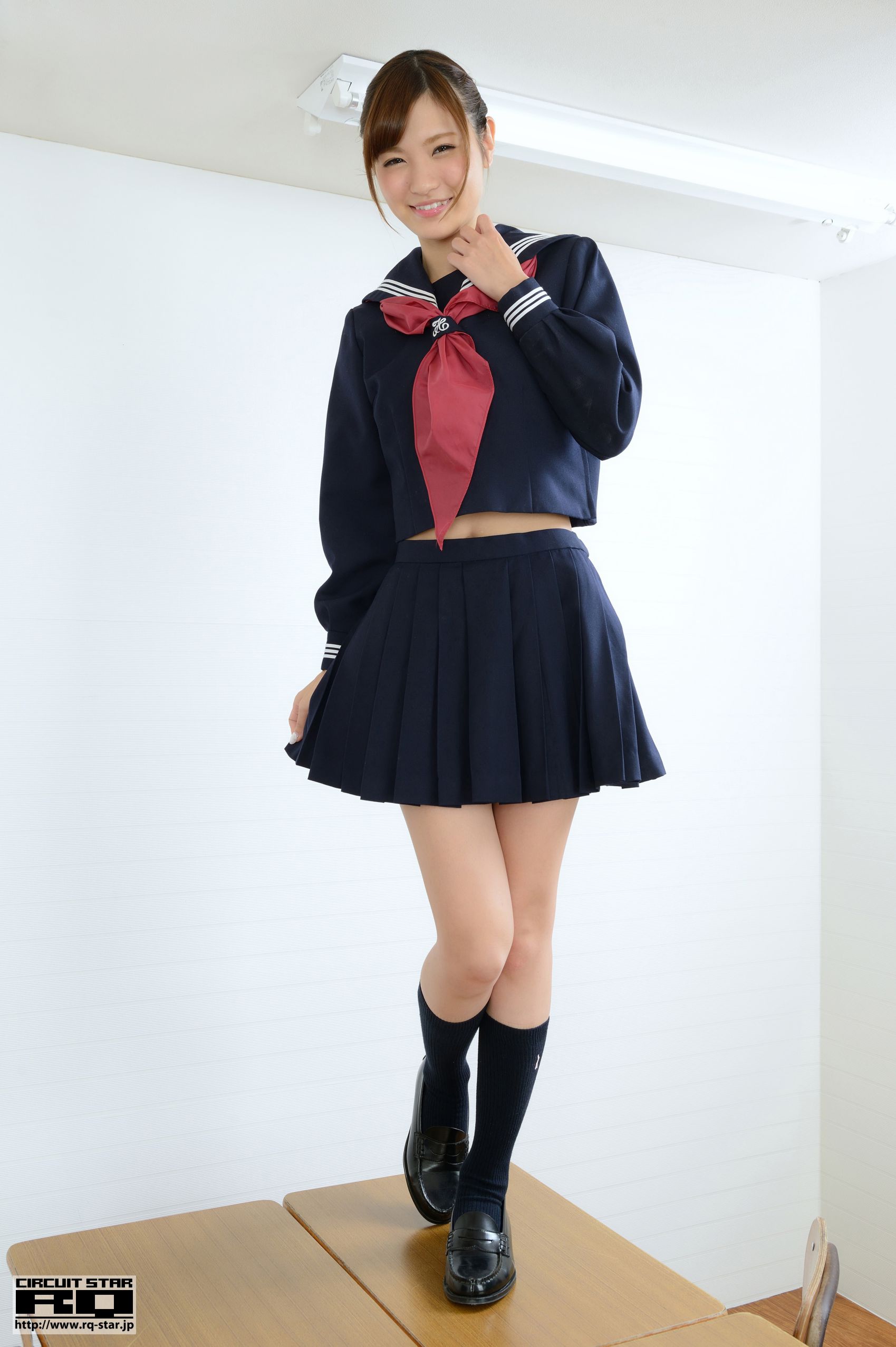 [RQ-STAR] NO.00876 神咲はるか School Girl 校服 写真集/(80P)