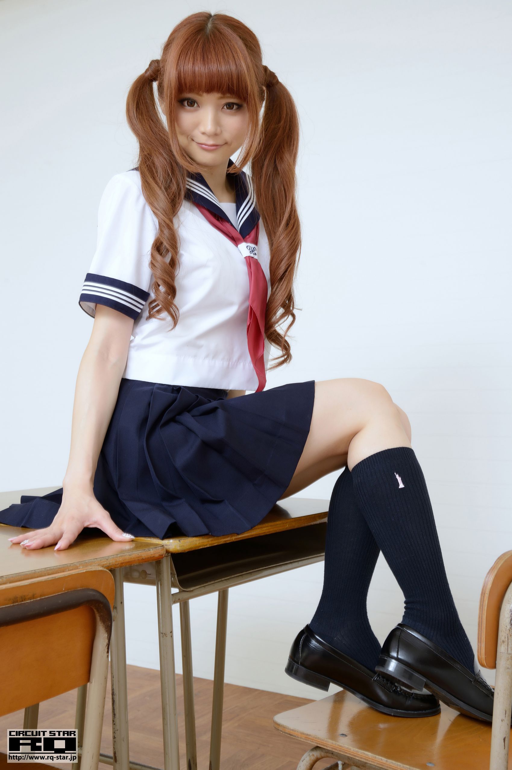 [RQ-STAR] NO.00831 朔矢あいね Sailor Girl 水手服 写真集/(80P)