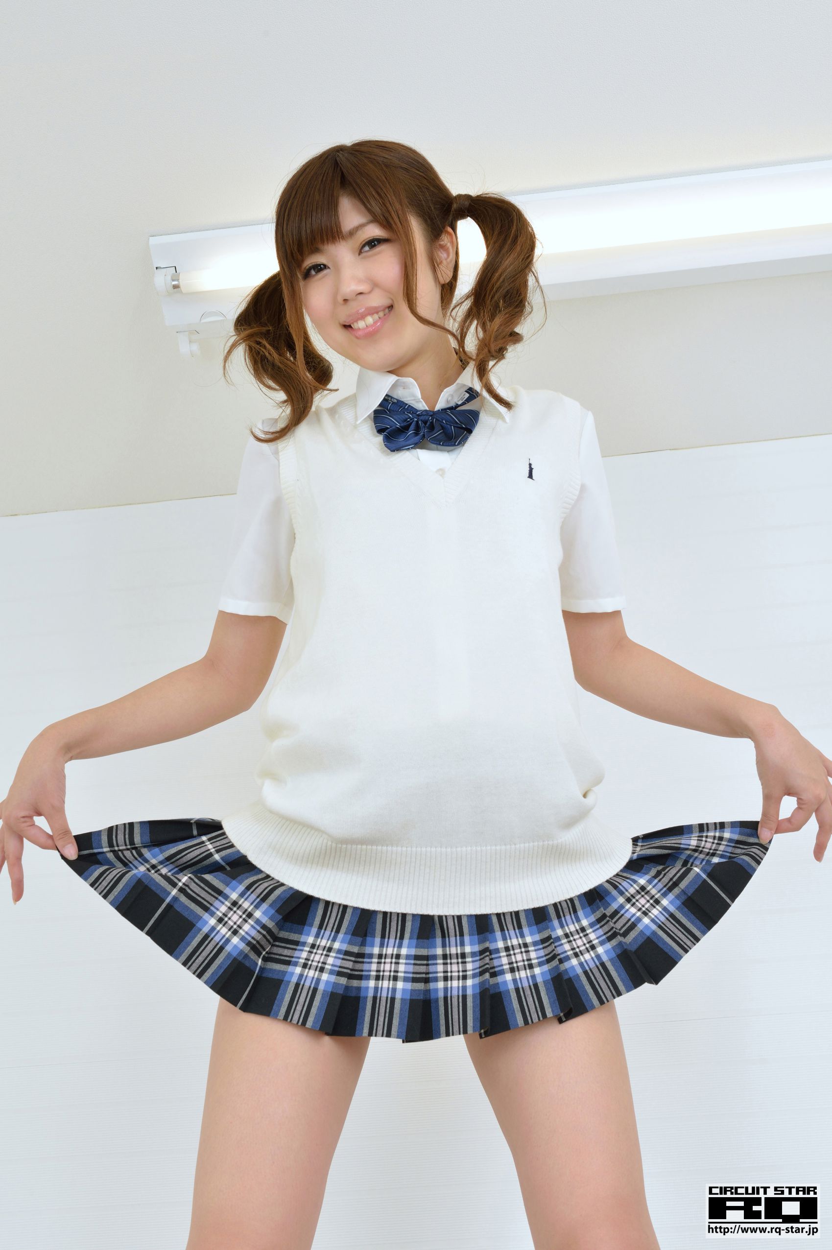 [RQ-STAR] NO.00820 新莊千歳 School Girl 校服系列 写真集/(90P)