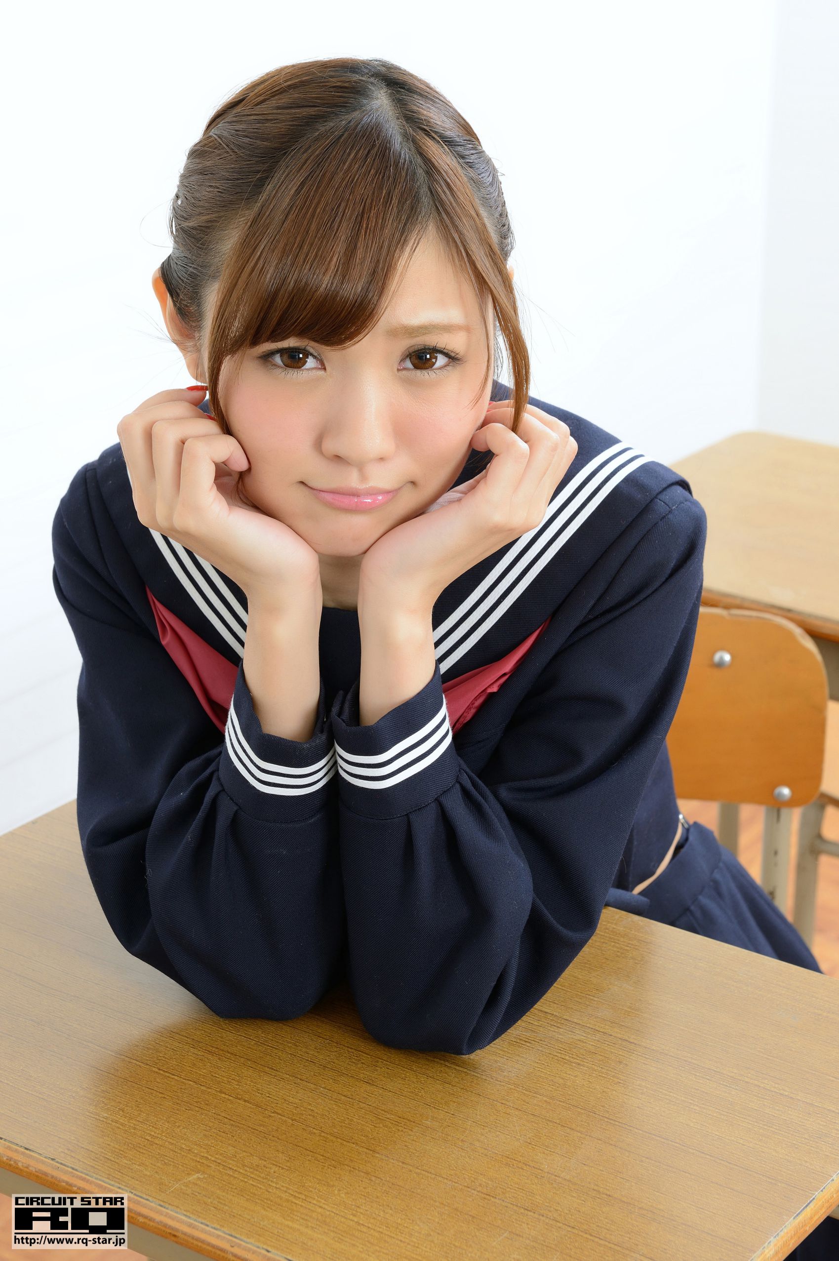 [RQ-STAR] NO.00876 神咲はるか School Girl 校服 写真集/(80P)