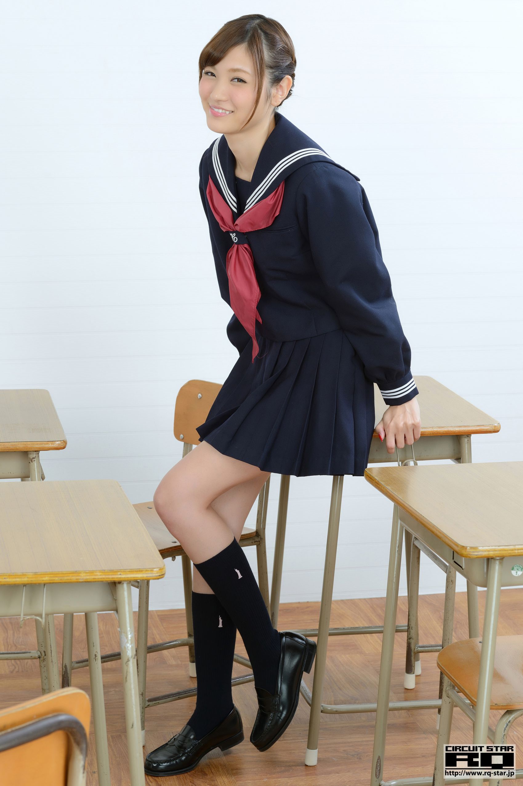 [RQ-STAR] NO.00876 神咲はるか School Girl 校服 写真集/(80P)