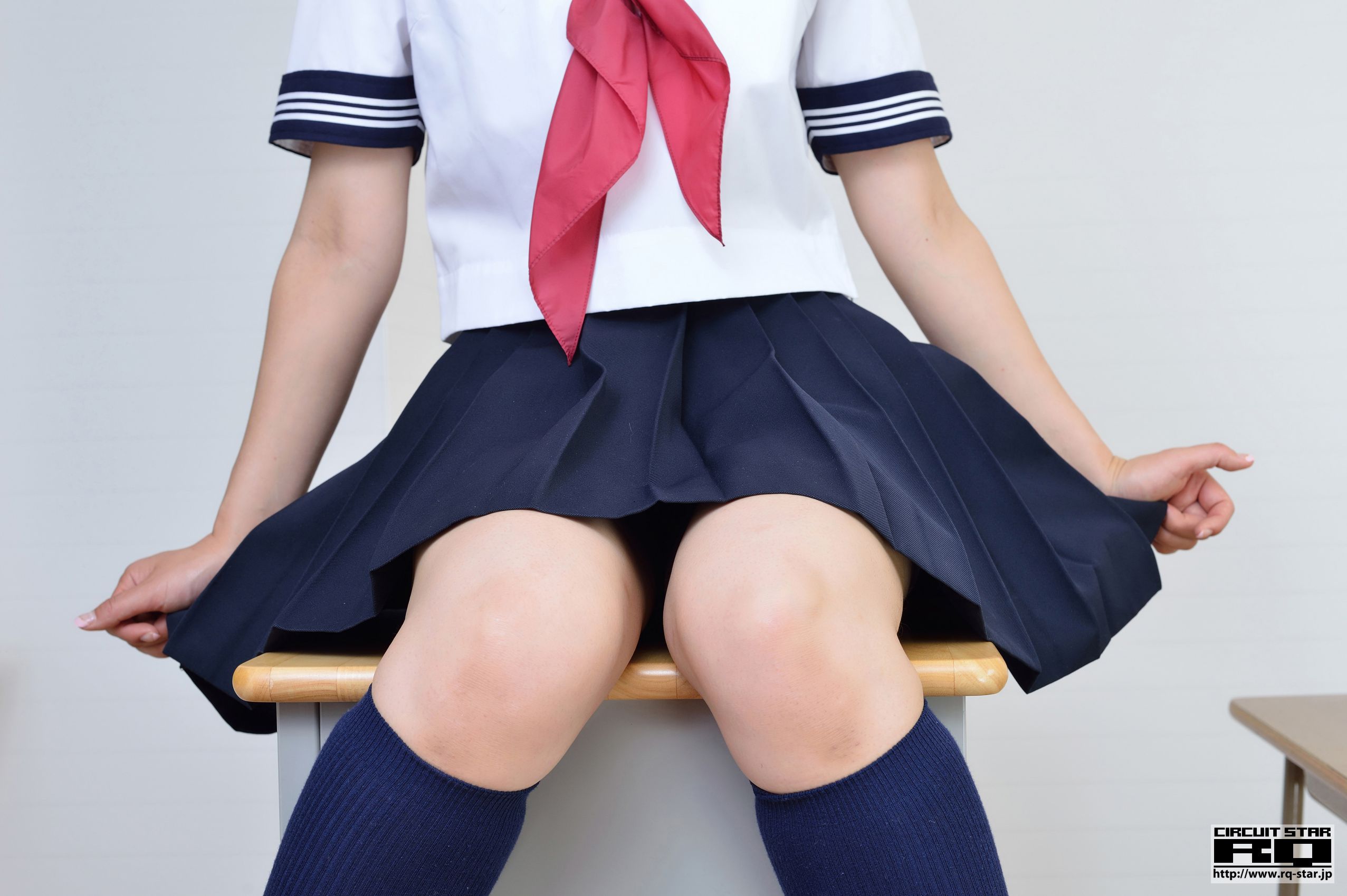 [RQ-STAR] NO.00823 苍井彩加 School Girl 校服 写真集/(85P)