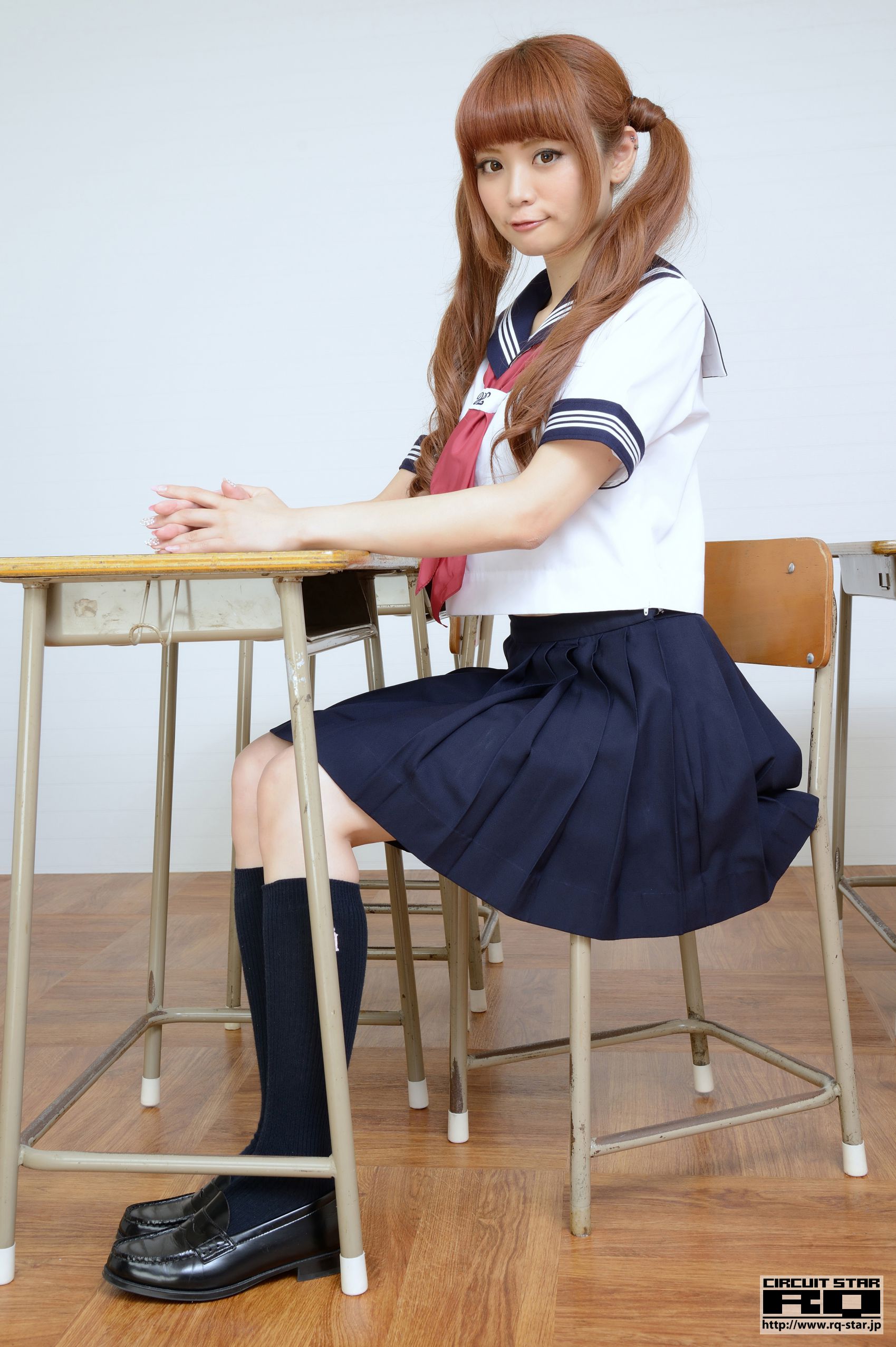 [RQ-STAR] NO.00831 朔矢あいね Sailor Girl 水手服 写真集/(80P)