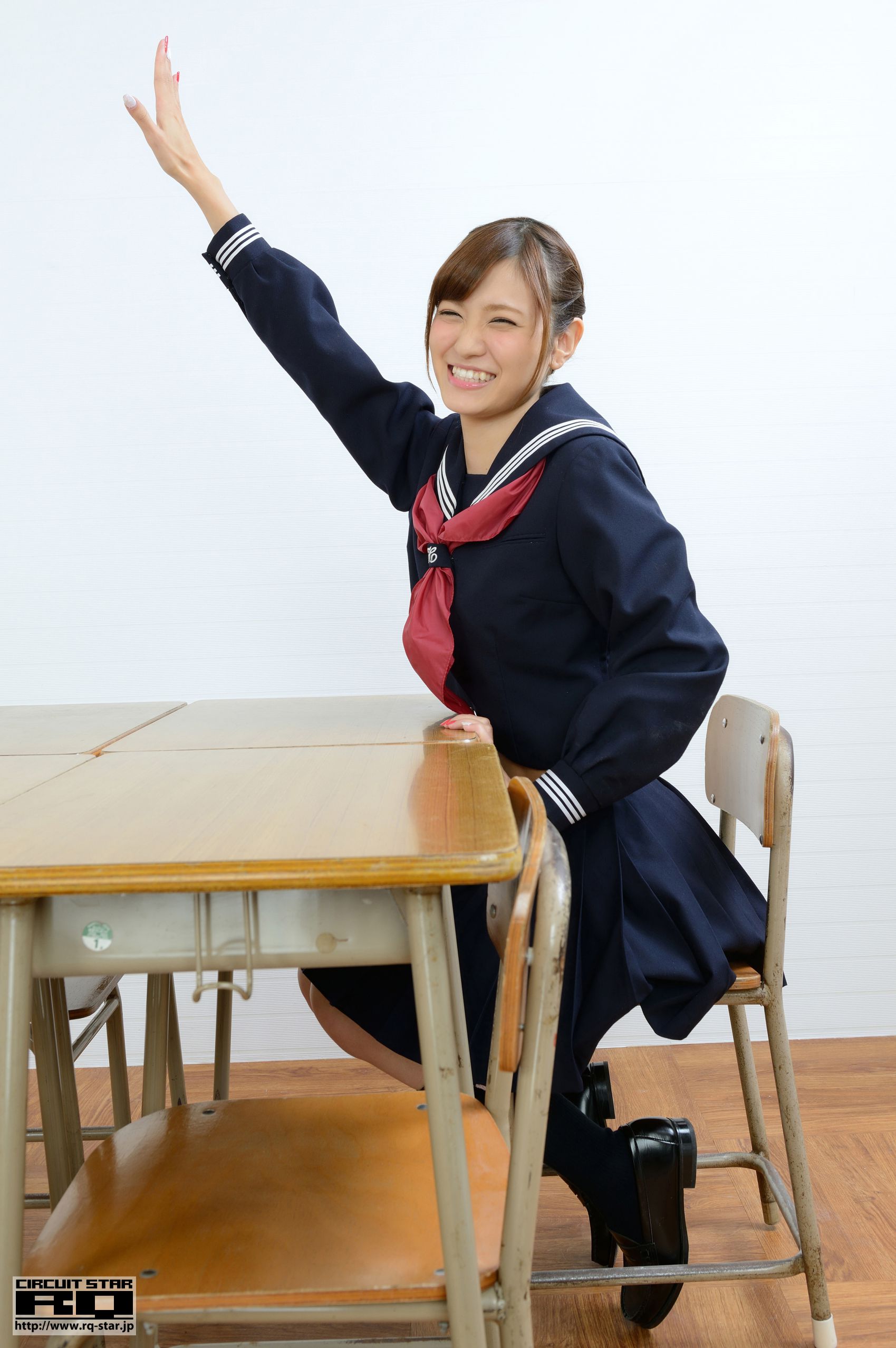 [RQ-STAR] NO.00876 神咲はるか School Girl 校服 写真集/(80P)