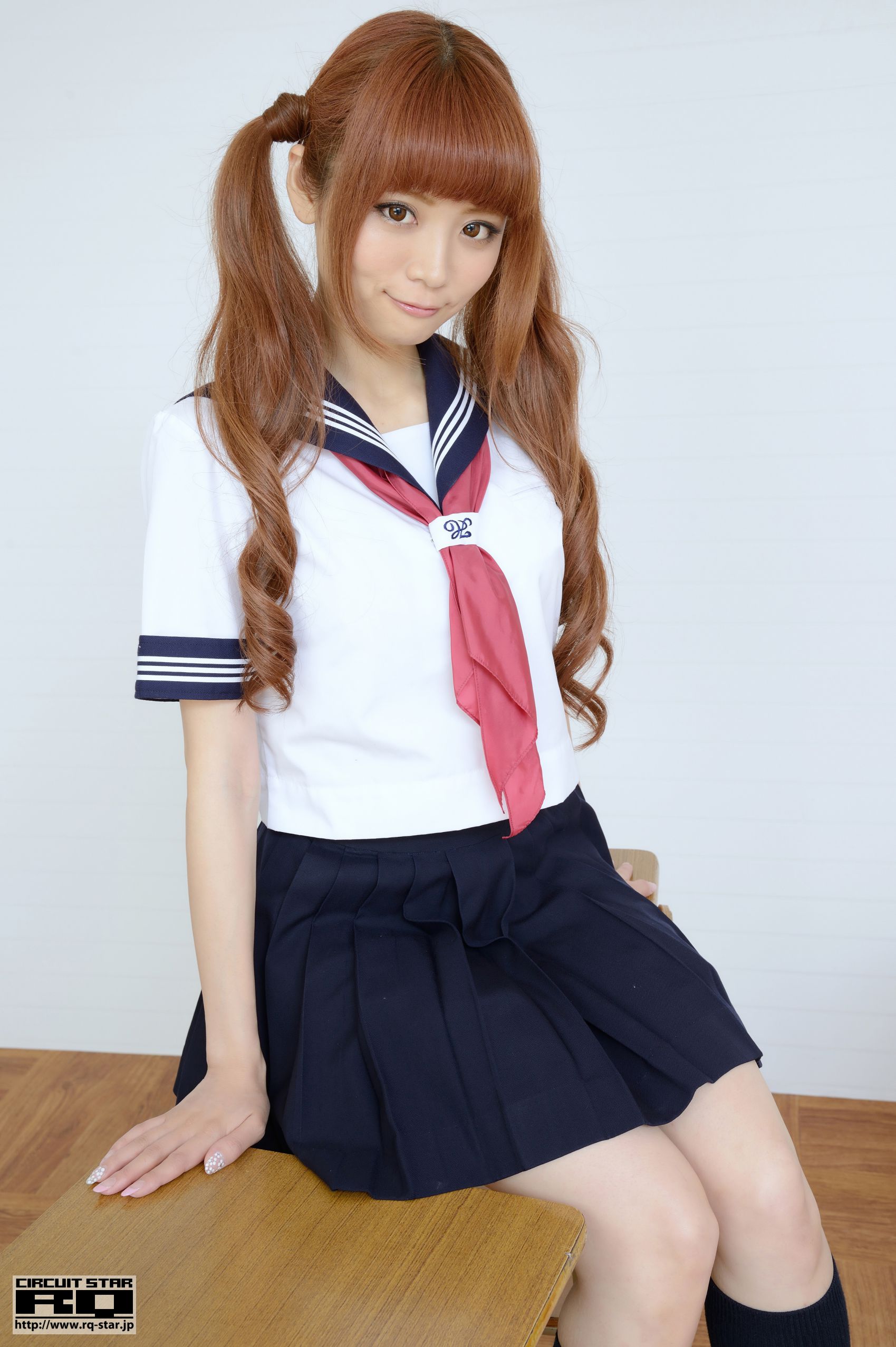 [RQ-STAR] NO.00831 朔矢あいね Sailor Girl 水手服 写真集/(80P)