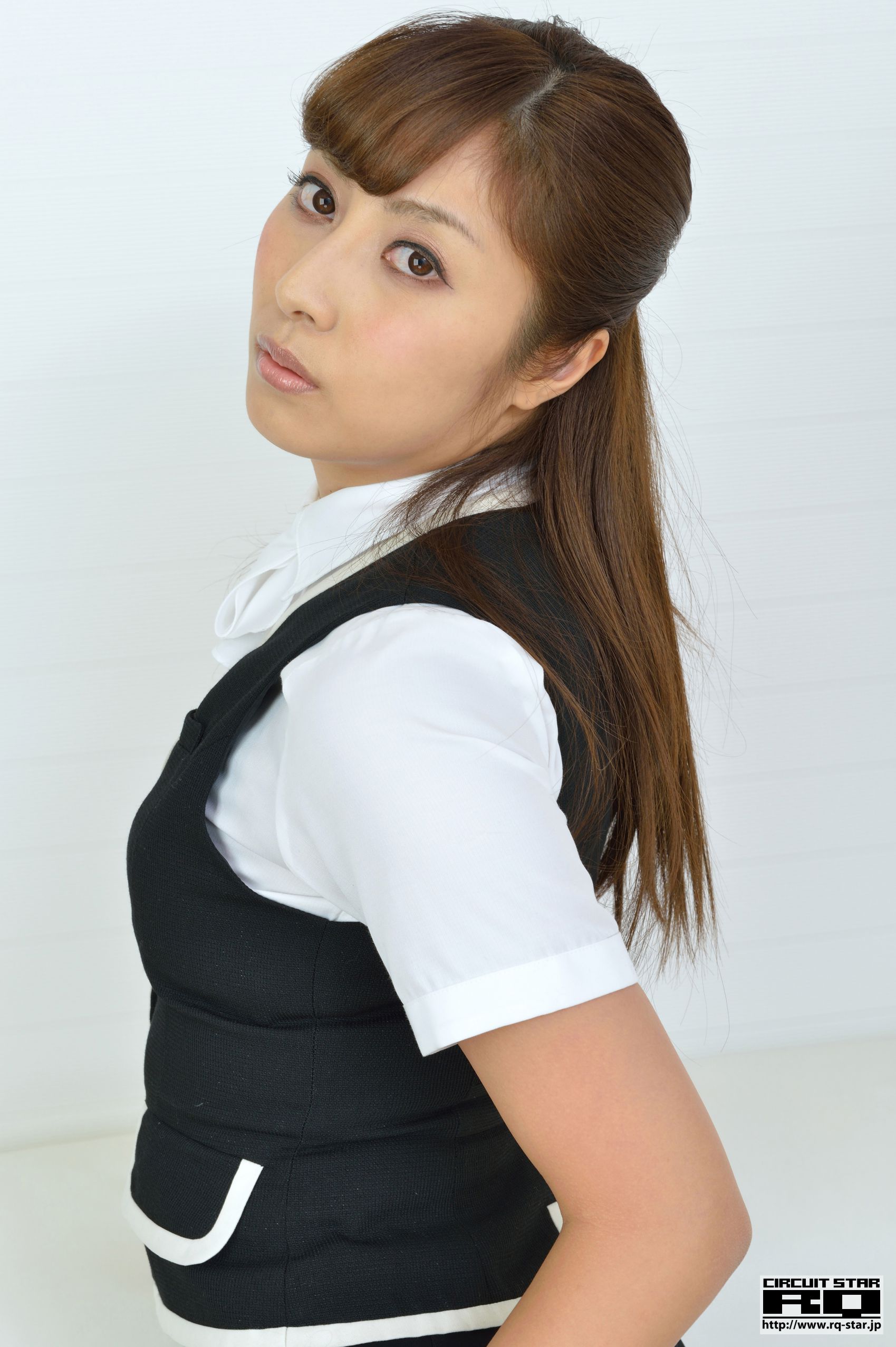 [RQ-STAR] NO.00737 岡咲翔子 Office Lady 办公室女郎 写真集/(80P)