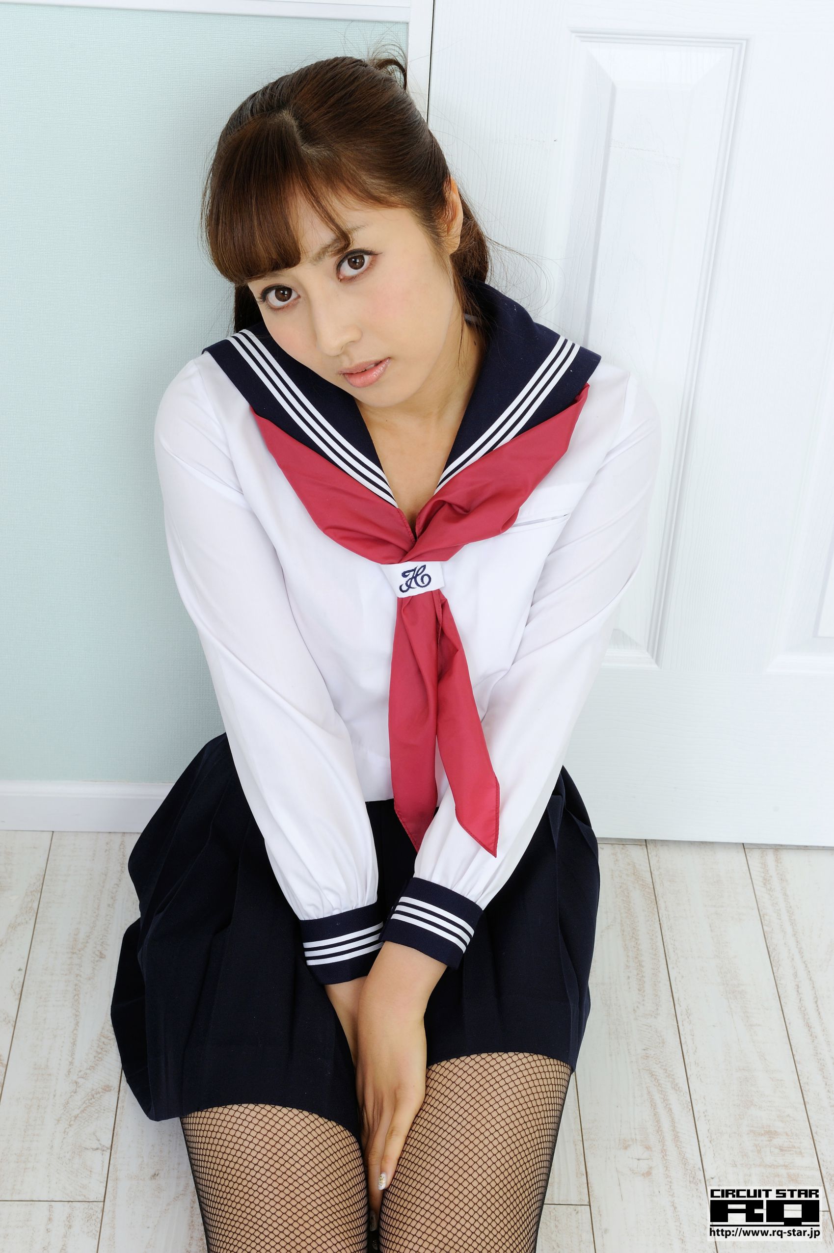 [RQ-STAR] NO.00741 岡咲翔子 Sailor Style 校服系列 写真集/(70P)
