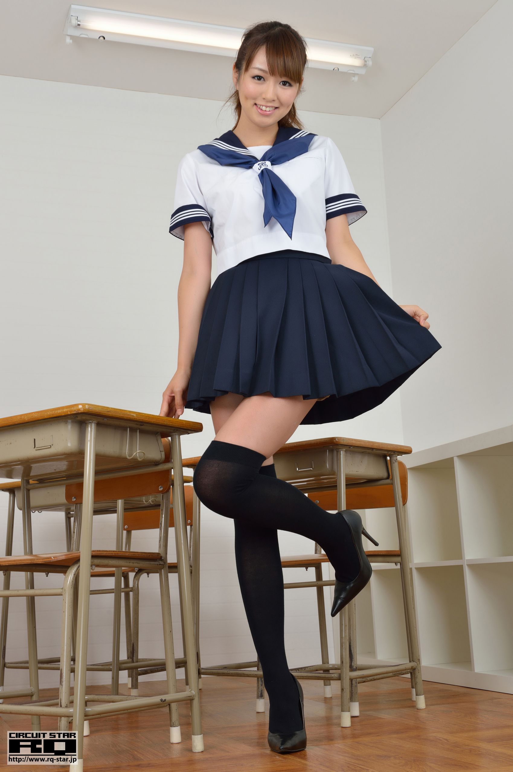 [RQ-STAR] NO.00691 中川静香 Shizuka Nakagawa Sailor 校服系列 写真集/(115P)