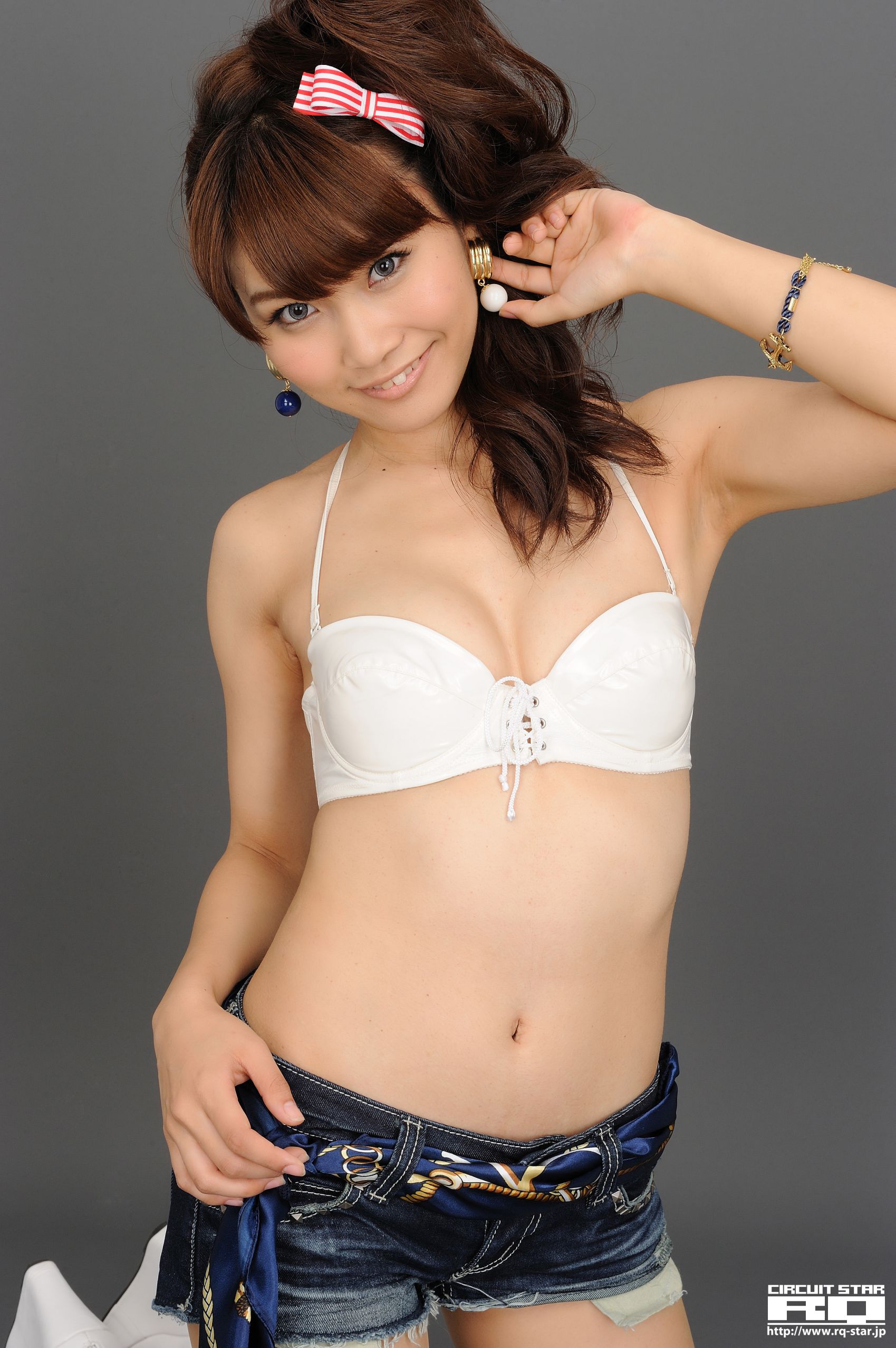 [RQ-STAR] NO.00644 殊野真緒 Mao Kotono Race Queen 写真集/(110P)