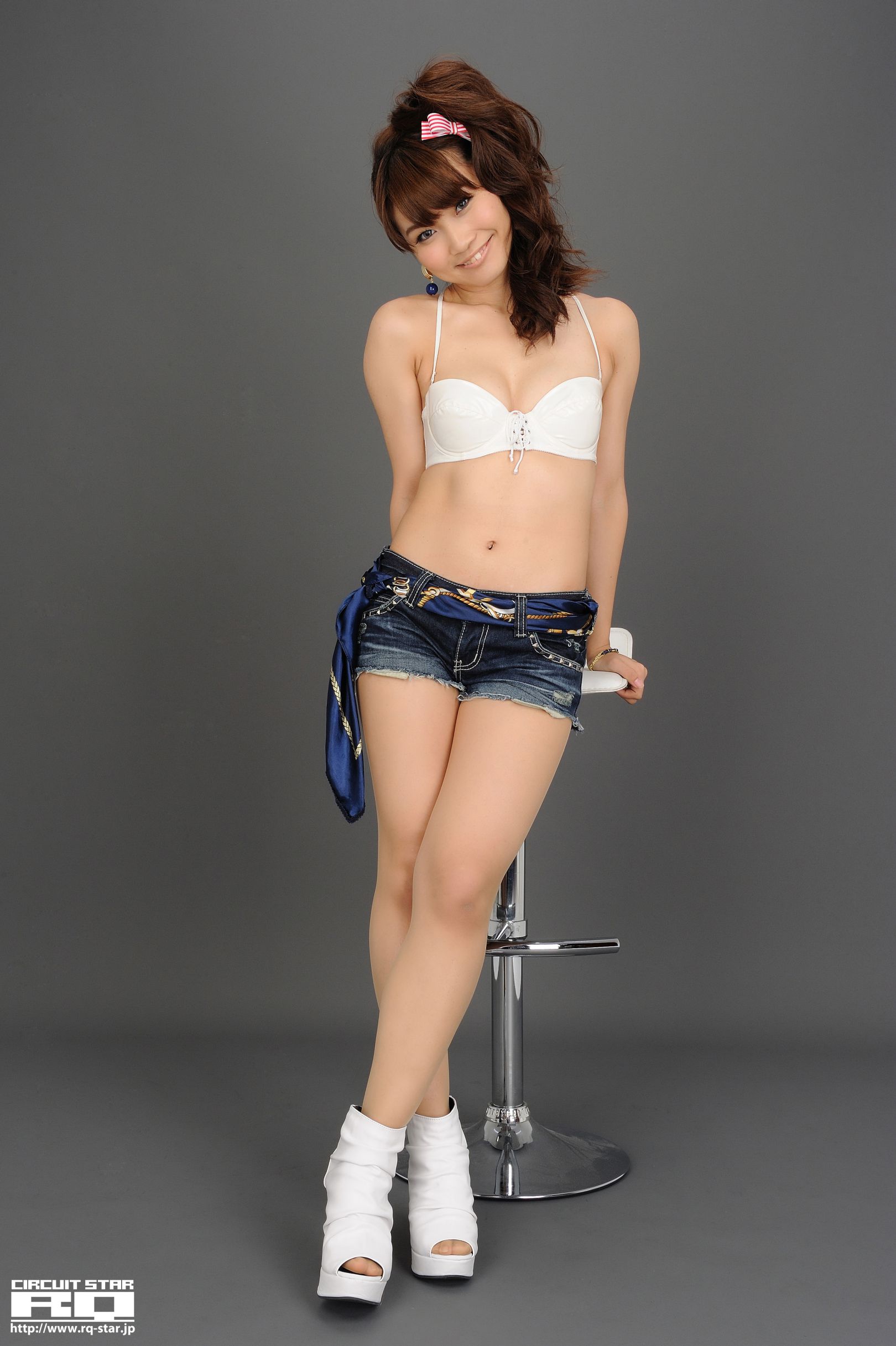 [RQ-STAR] NO.00644 殊野真緒 Mao Kotono Race Queen 写真集/(110P)