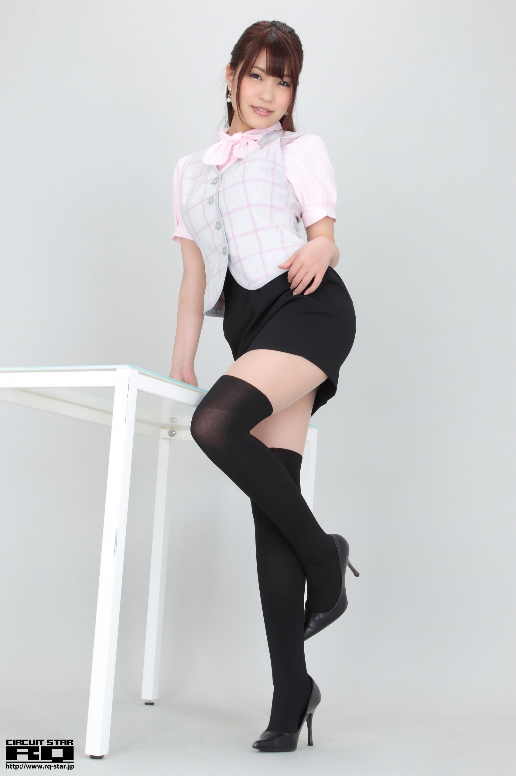 [RQ-STAR] NO.00606 Asuka Yuzaki 柚崎明日香 Office Lady 办公室女郎  写真集/(100P)