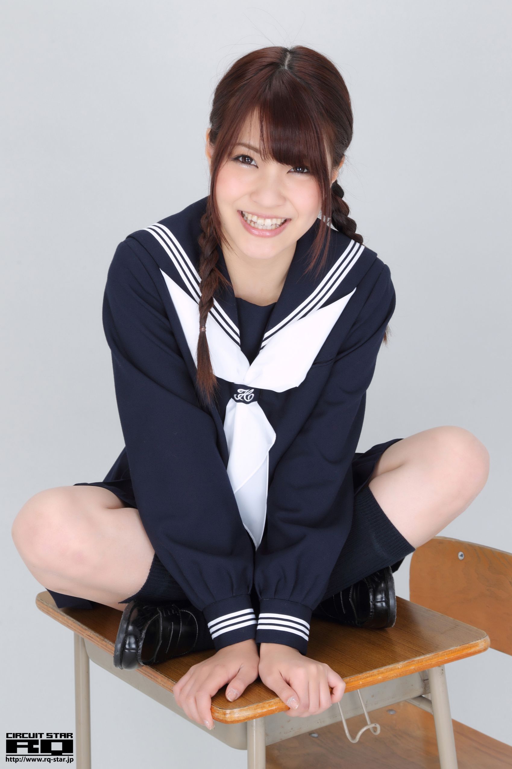 [RQ-STAR] NO.00607 柚崎明日香/岸明日香 High School 写真集/(140P)