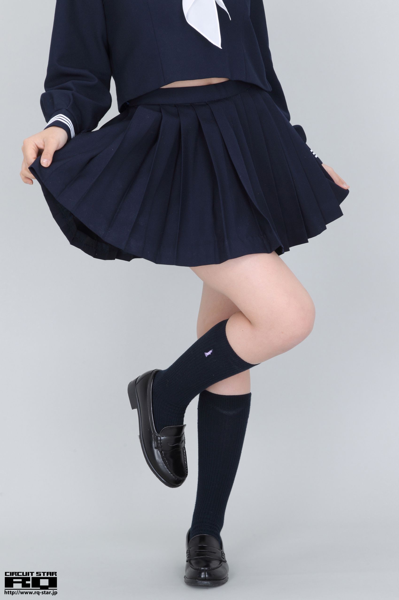 [RQ-STAR] NO.00607 柚崎明日香/岸明日香 High School 写真集/(140P)