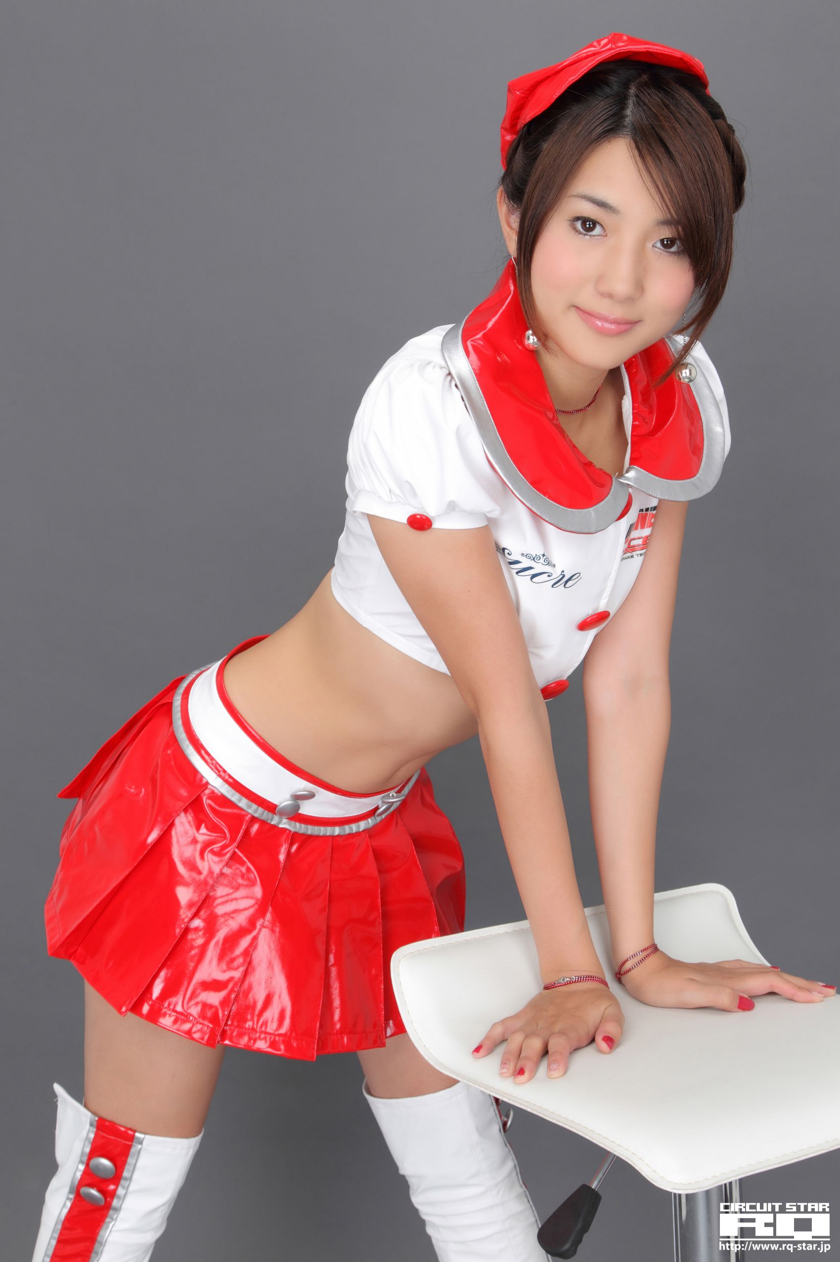 [RQ-STAR] NO.00586 Naoho Ichihashi 市橋直歩 Race Queen 写真集/(99P)