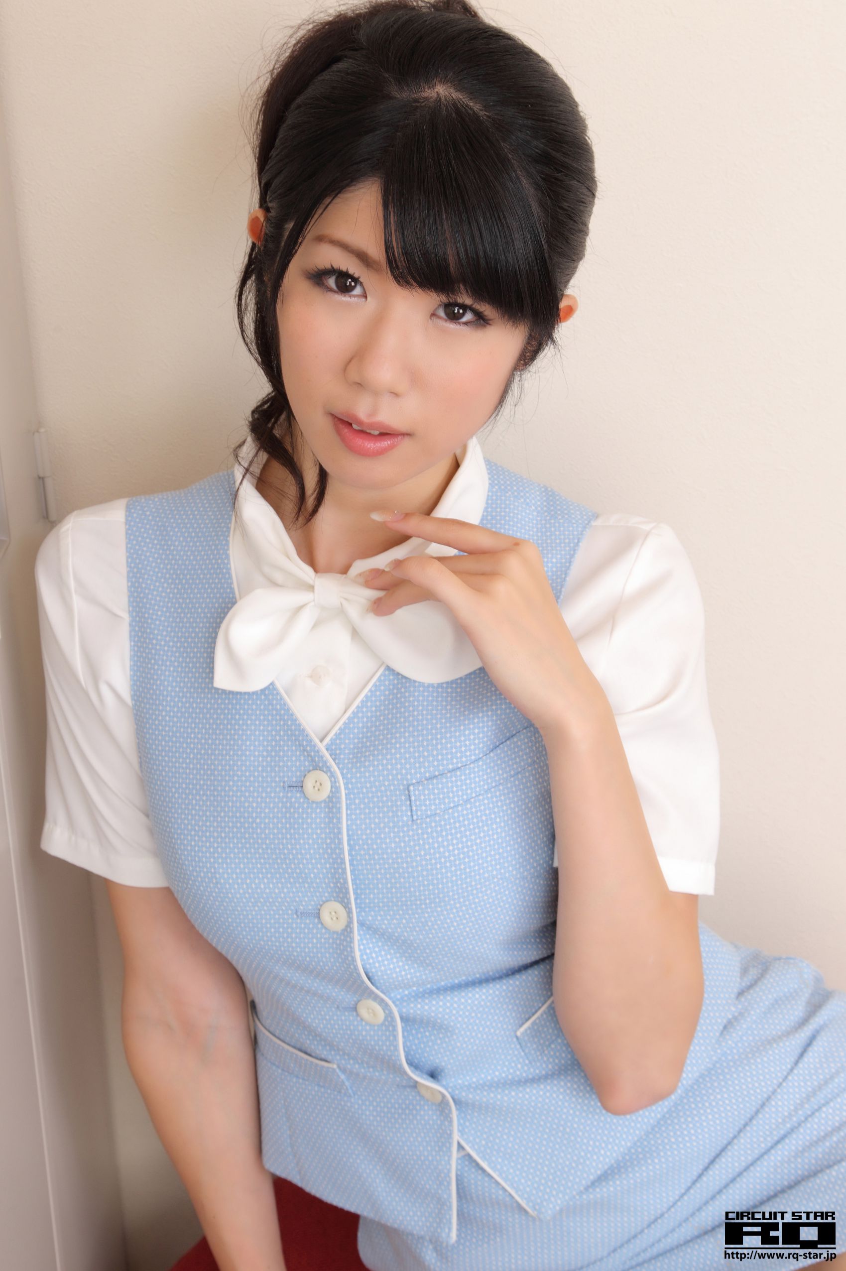 [RQ-STAR] NO.00614 Aoi Usami 宇佐美あおい Office Lady 写真集/(120P)