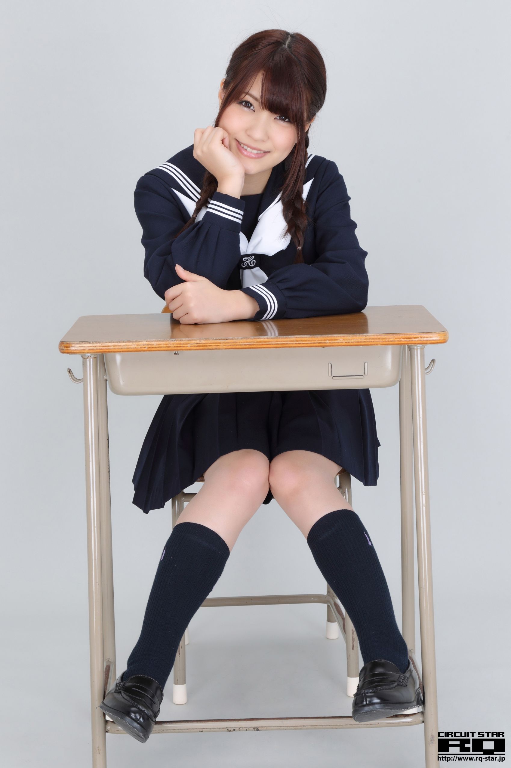 [RQ-STAR] NO.00607 柚崎明日香/岸明日香 High School 写真集/(140P)