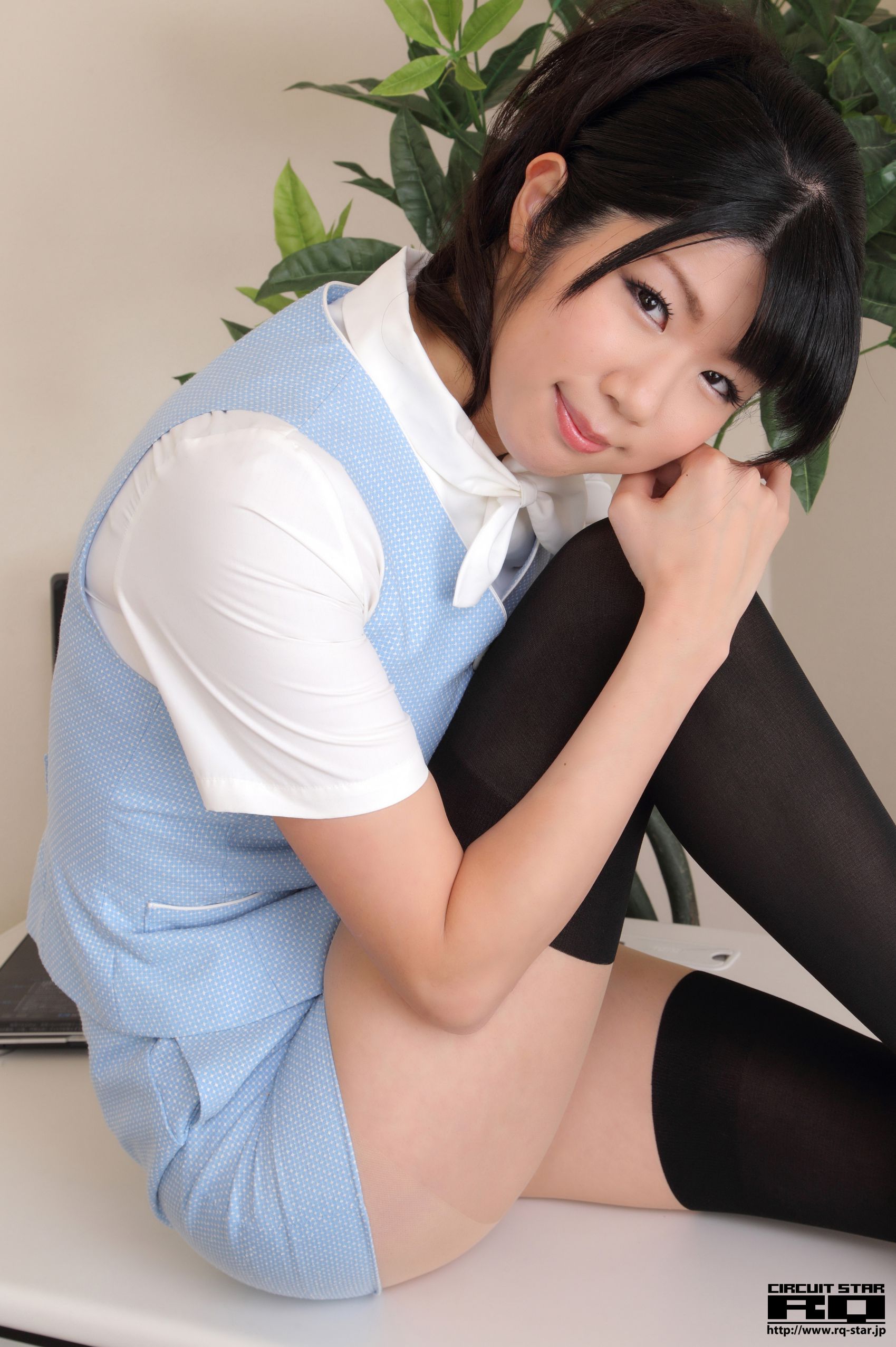 [RQ-STAR] NO.00614 Aoi Usami 宇佐美あおい Office Lady 写真集/(120P)