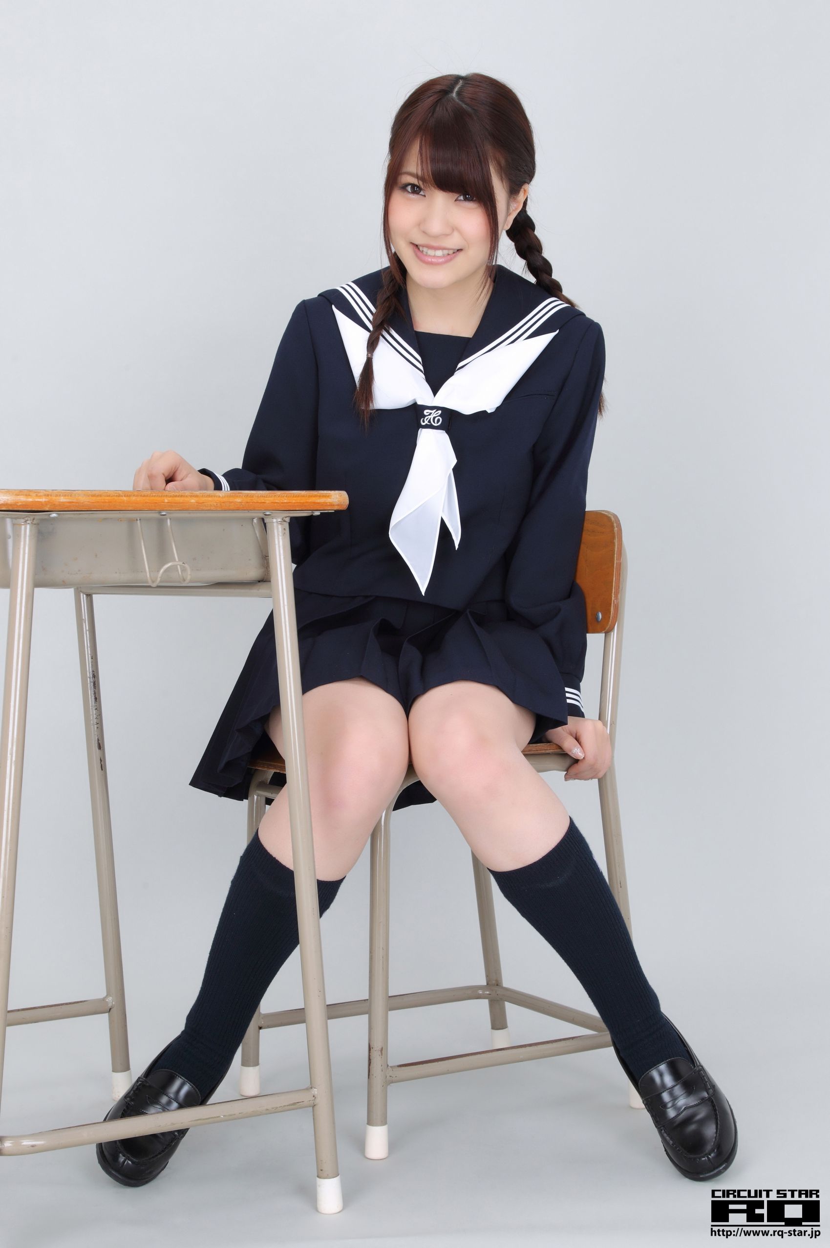 [RQ-STAR] NO.00607 柚崎明日香/岸明日香 High School 写真集/(140P)