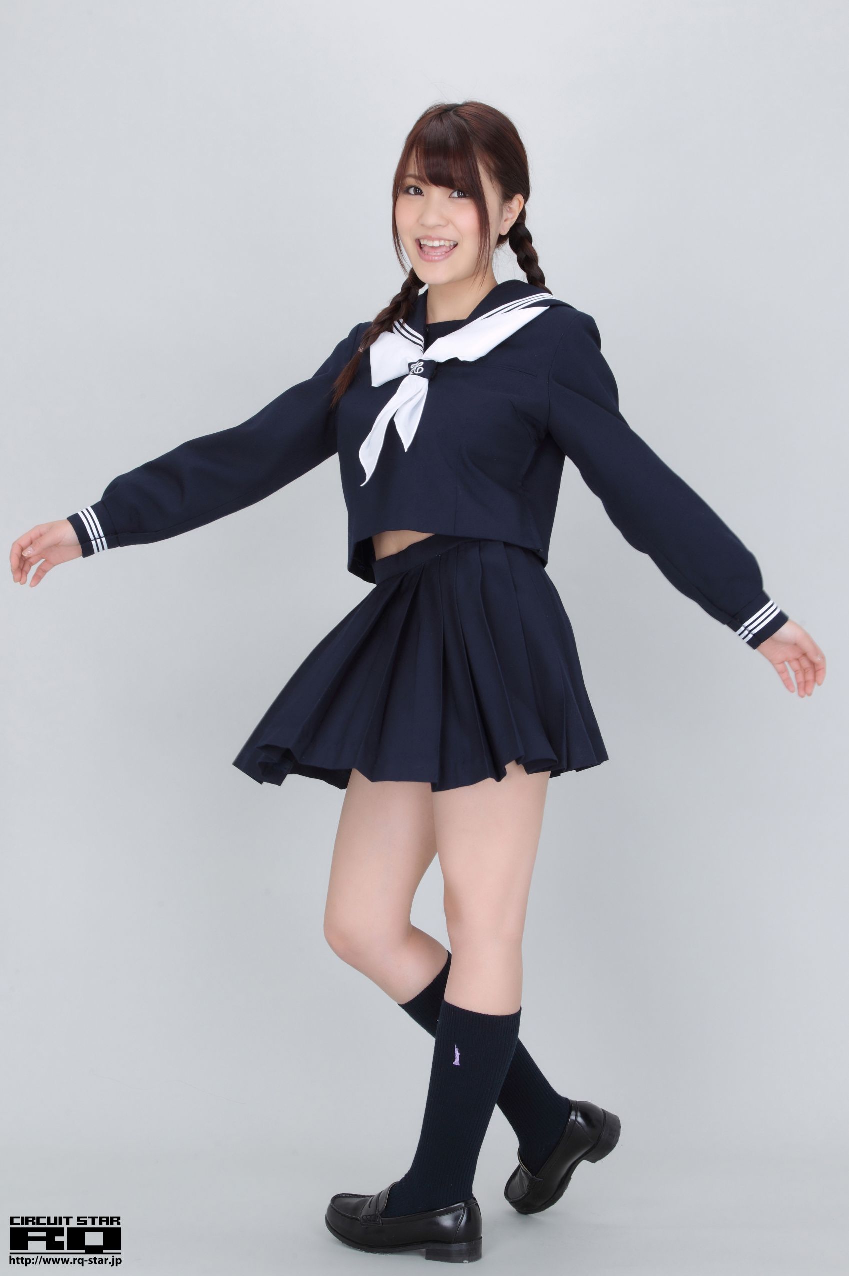 [RQ-STAR] NO.00607 柚崎明日香/岸明日香 High School 写真集/(140P)