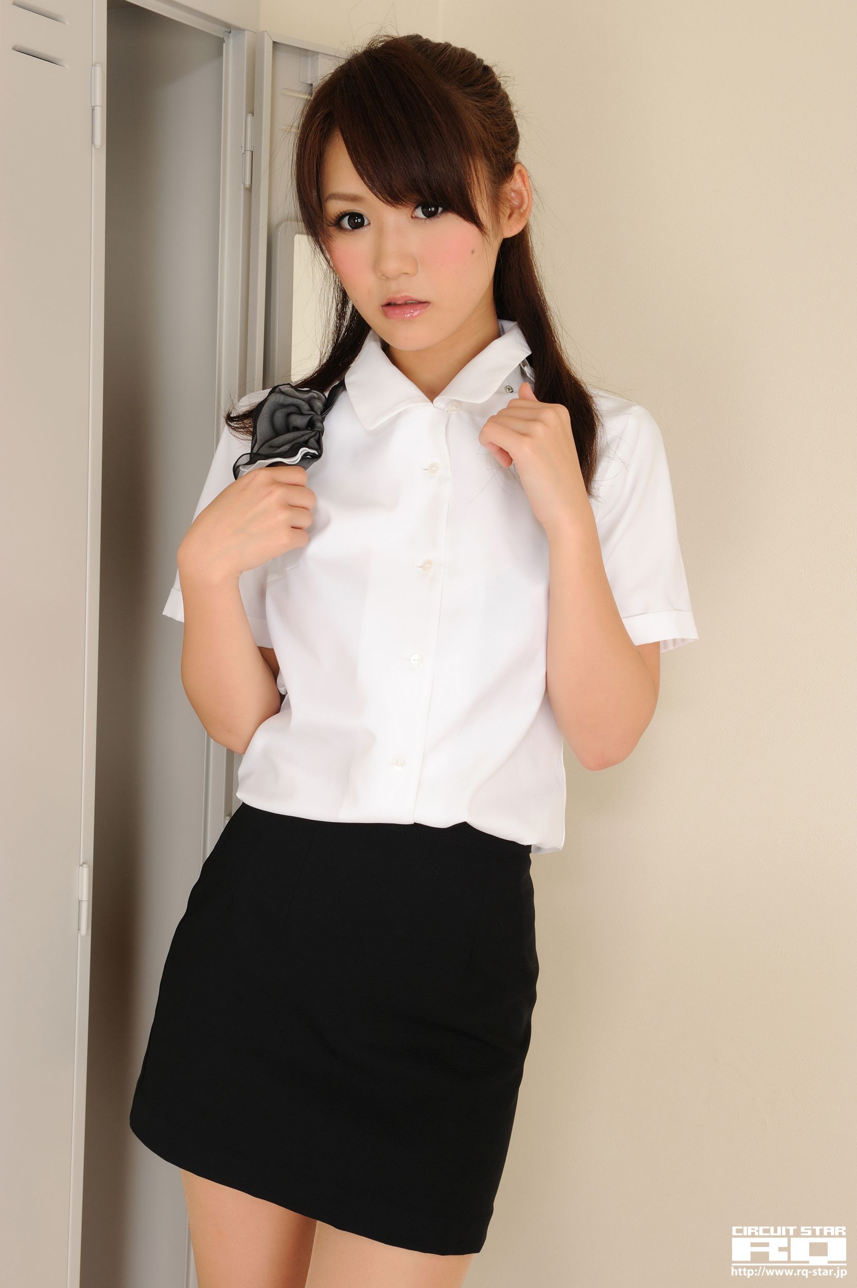 [RQ-STAR] NO.00536 Yumi 優実 Office Lady 写真集/(90P)