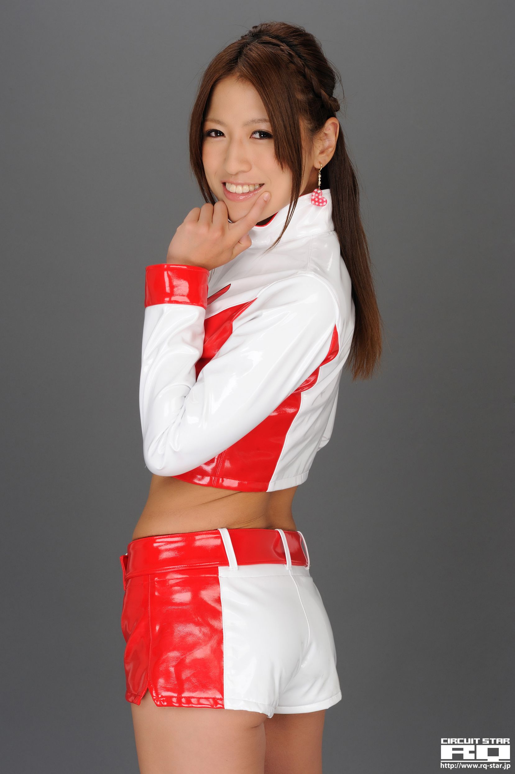 [RQ-STAR] NO.00567 Haru Mizuhara 水原はる Race Queen 写真集/(115P)