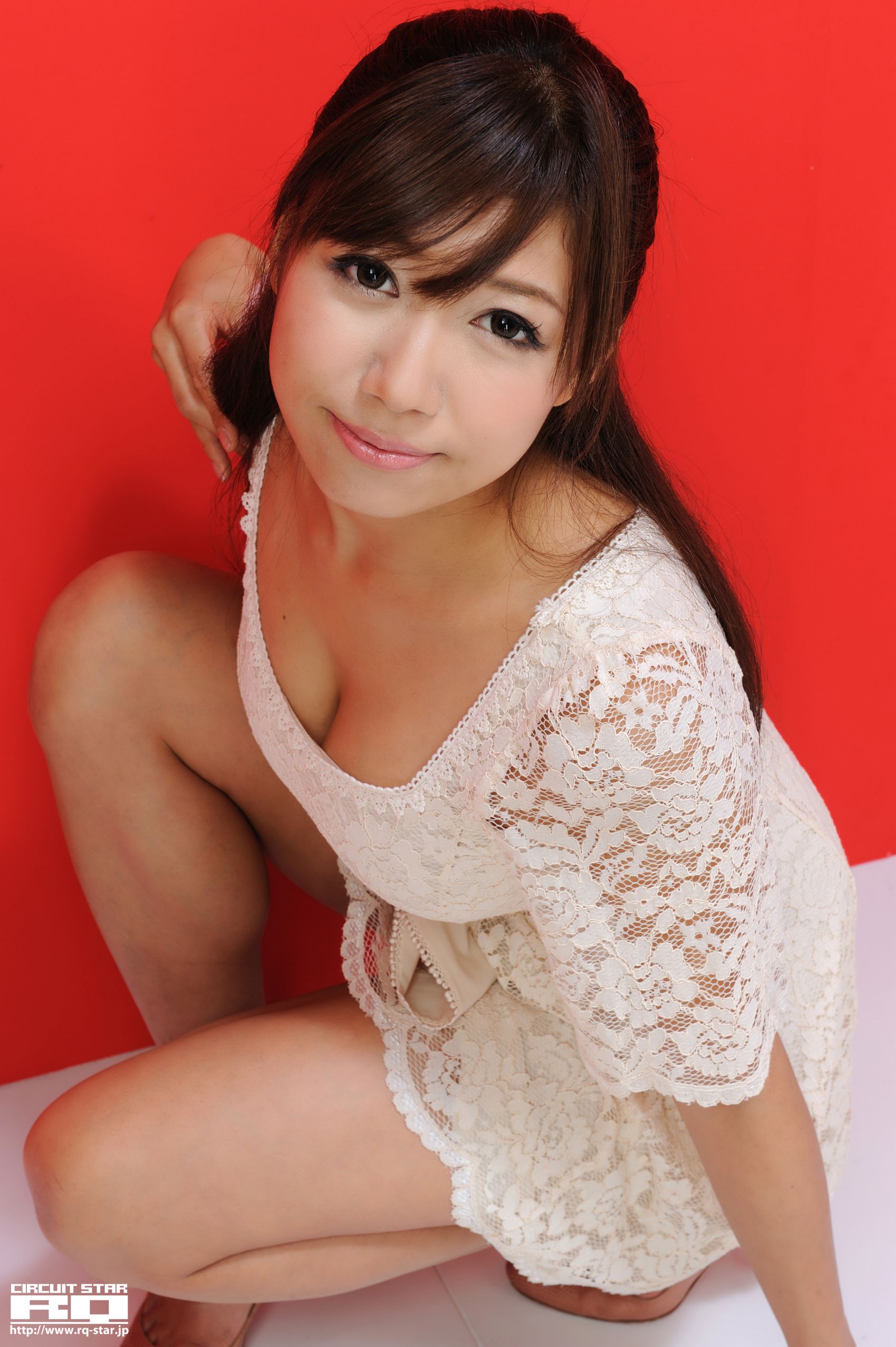 [RQ-STAR] NO.00558 Kanon Hokawa 穂川果音 Private Dress 写真集/(140P)