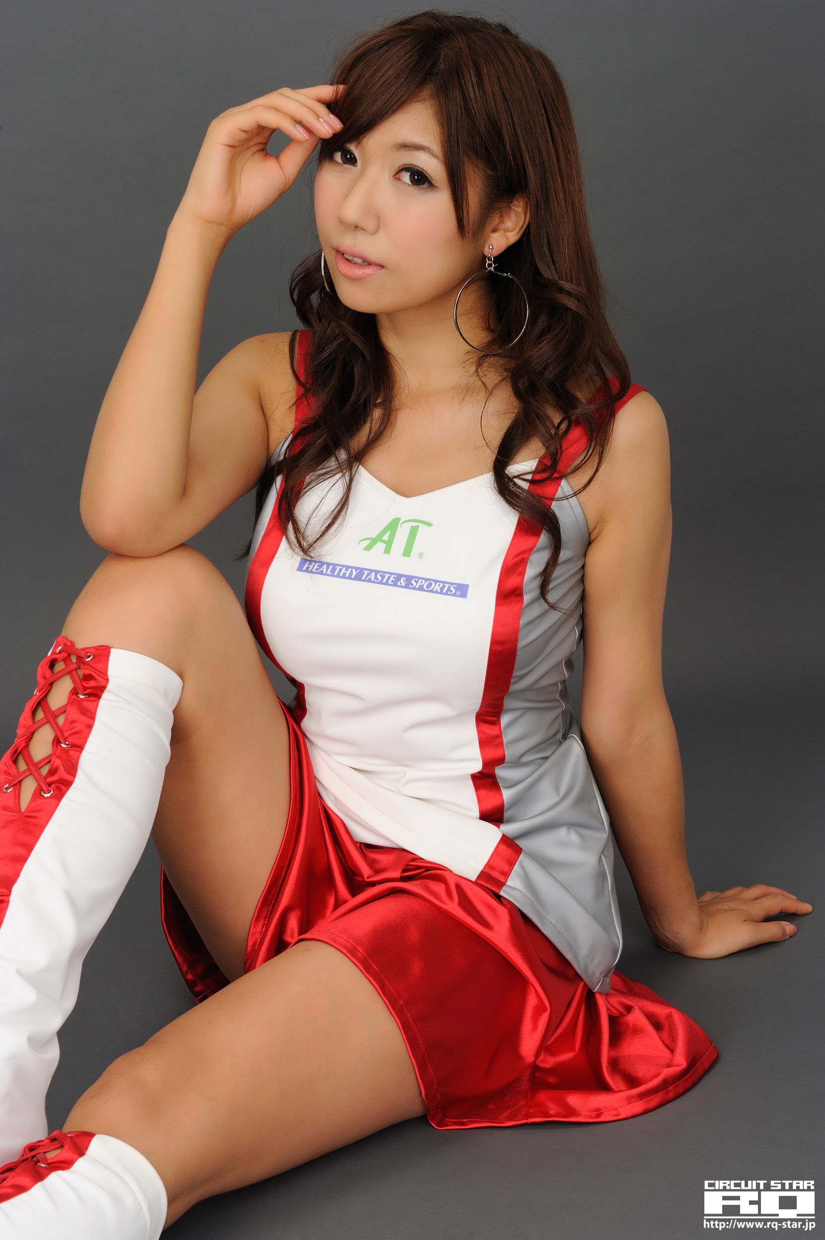 [RQ-STAR] NO.00568 Kanon Hokawa 穂川果音 Race Queen 写真集/(110P)