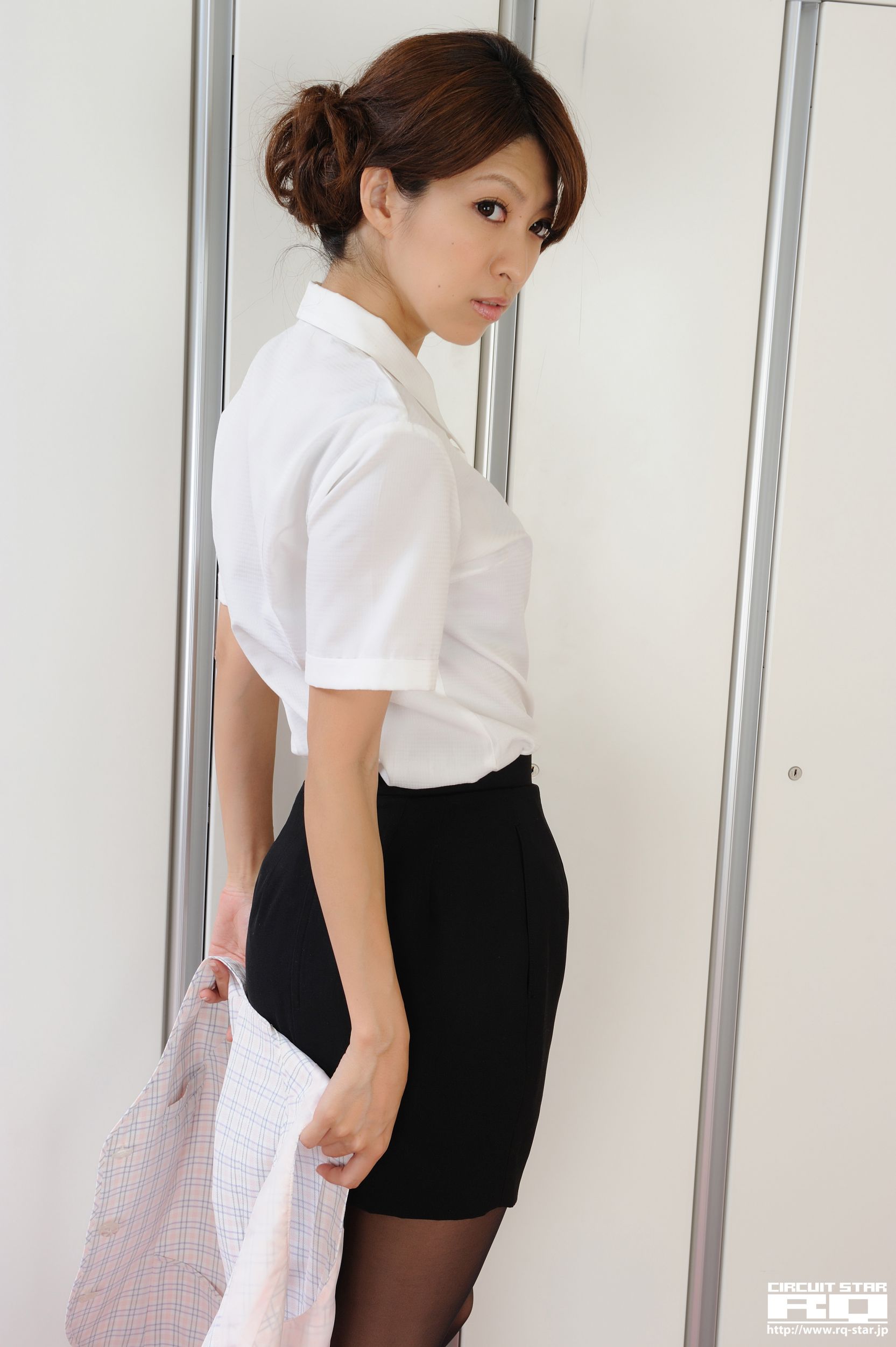 [RQ-STAR] NO.00551 黒崎あこ Office Lady 办公室女郎 写真集/(111P)