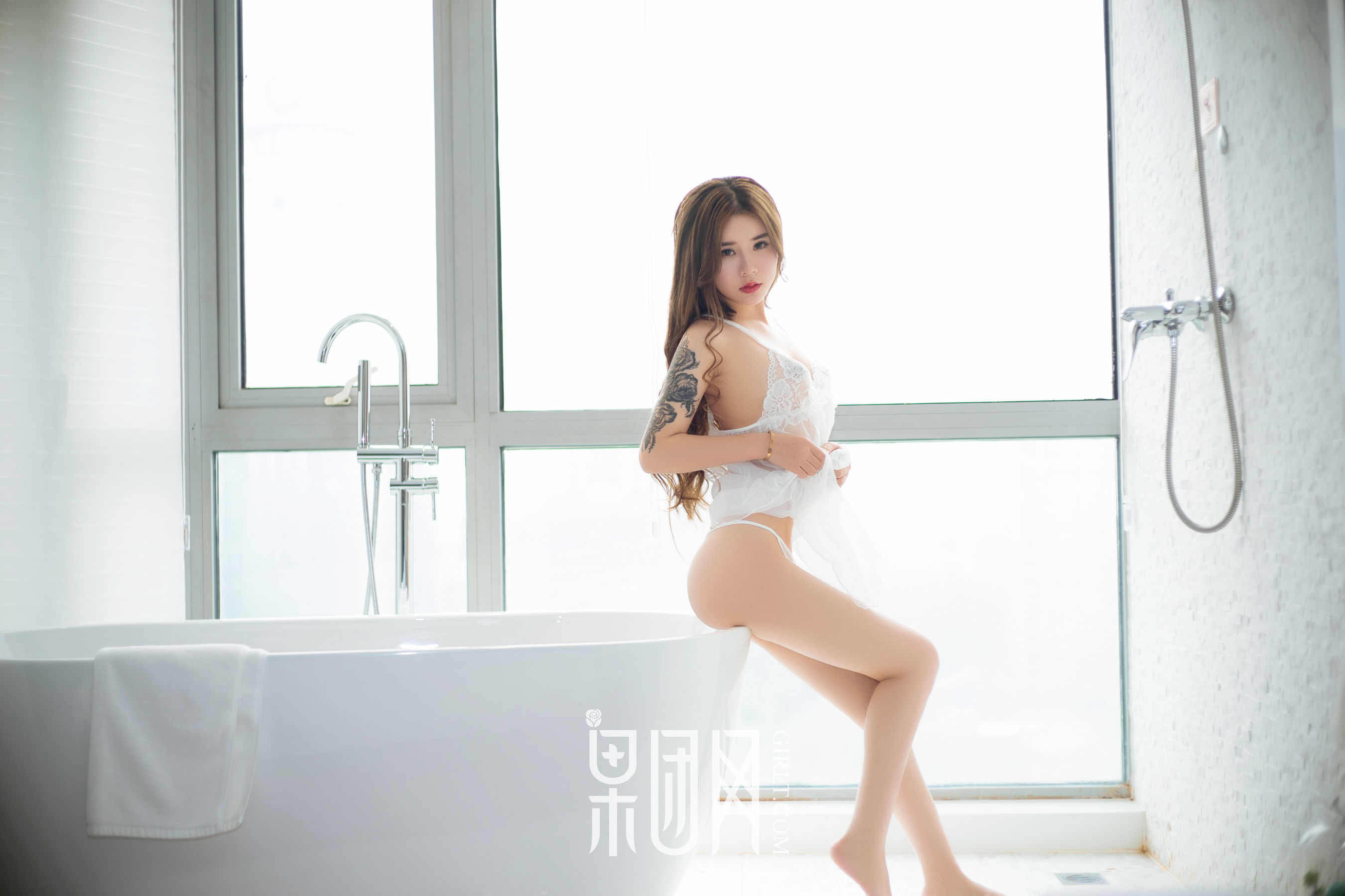 爱丽莎《浴室完美身材》 [果团网Girlt] NO.080/(42P)