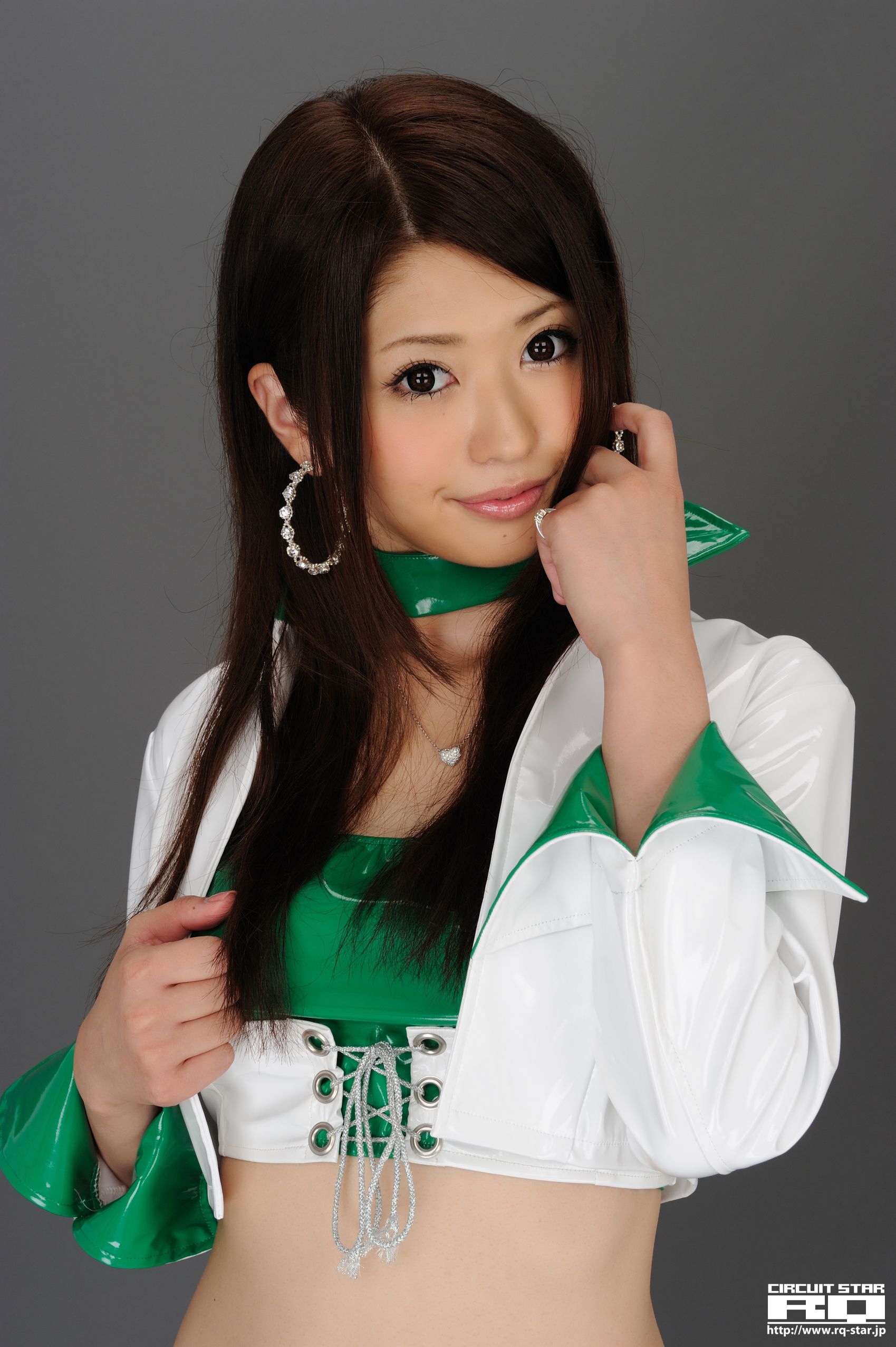 [RQ-STAR] NO.00532 Hitomi Nose 能勢ひとみ Race Queen 写真集/(142P)