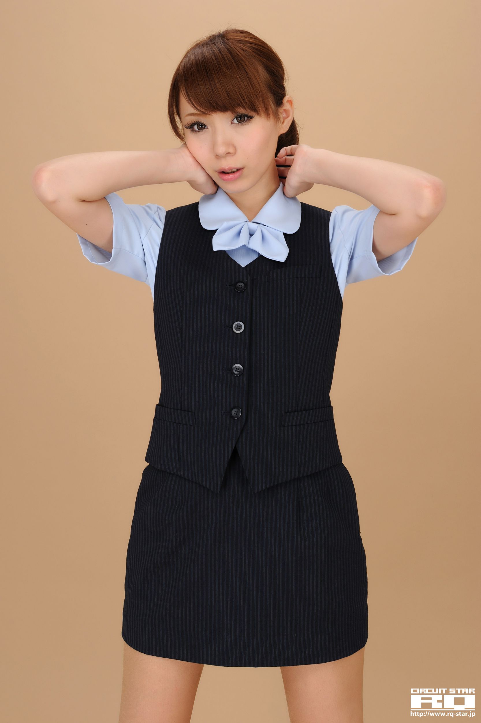 [RQ-STAR] NO.00524 Ari Takada 高田亜鈴 Office Lady 写真集/(115P)