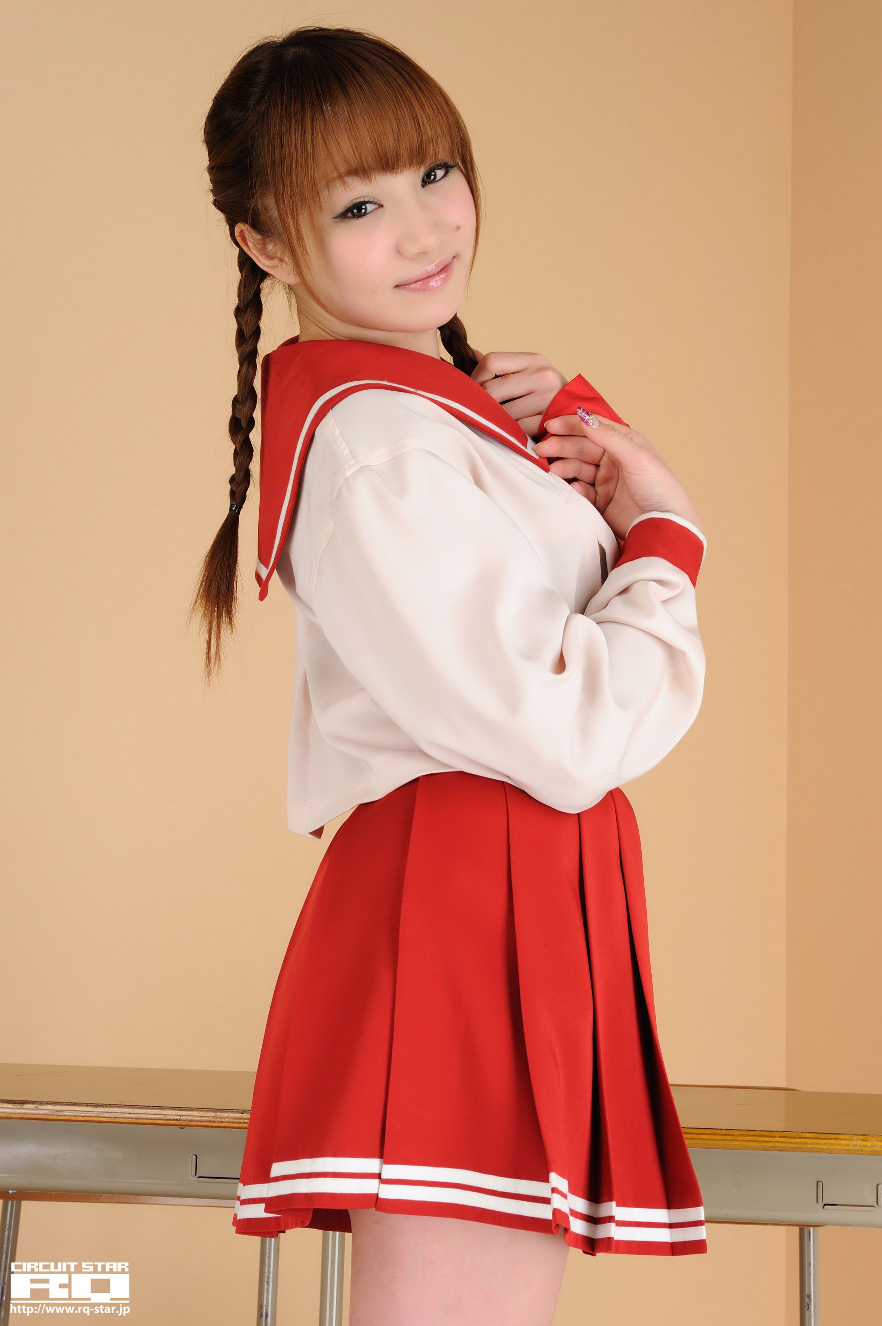 [RQ-STAR] NO.00452 葵由里佳 Sailor Style 水手服系列 写真集/(77P)