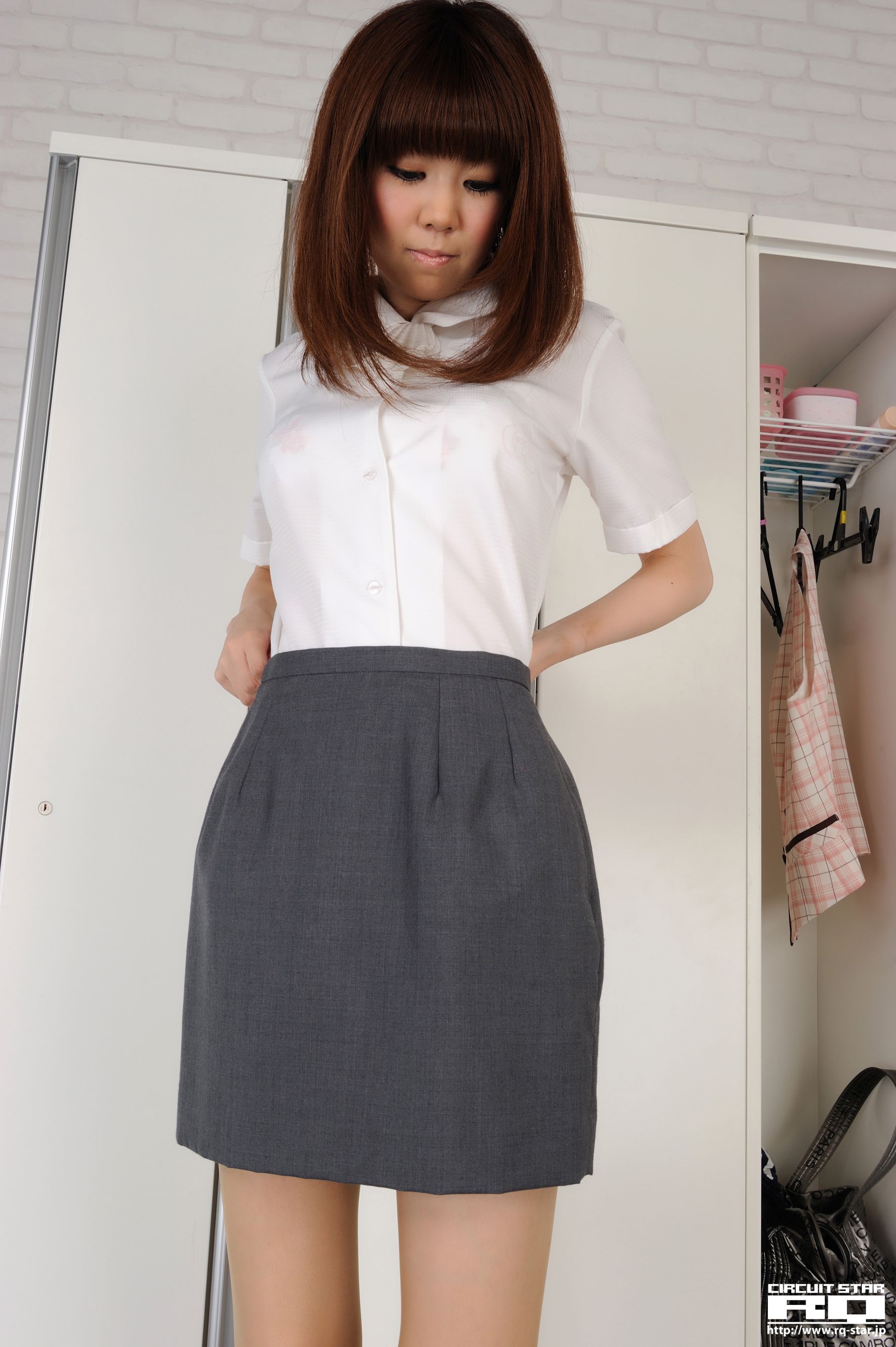 [RQ-STAR] NO.00384 生田晴香 Office Lady 办公室女郎写真集/(117P)