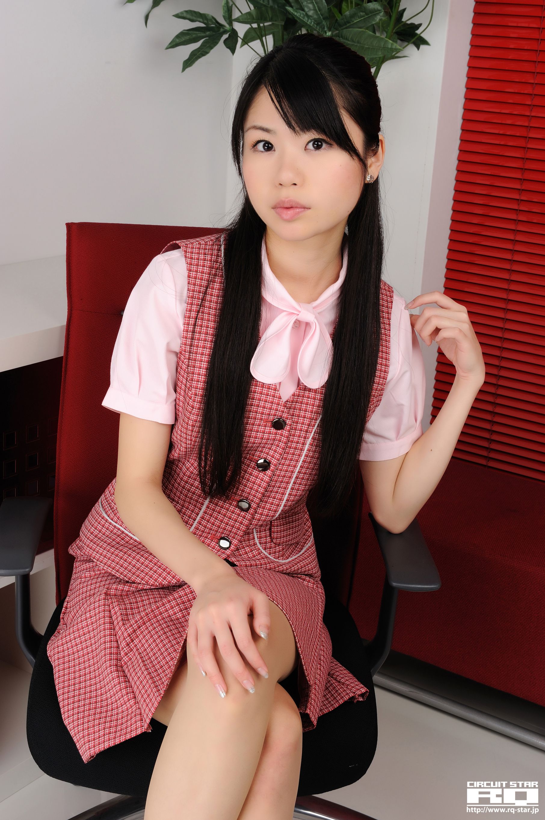 [RQ-STAR] NO.00431 Fuyumi Ikehara 池原冬実 Office Lady 写真集/(74P)