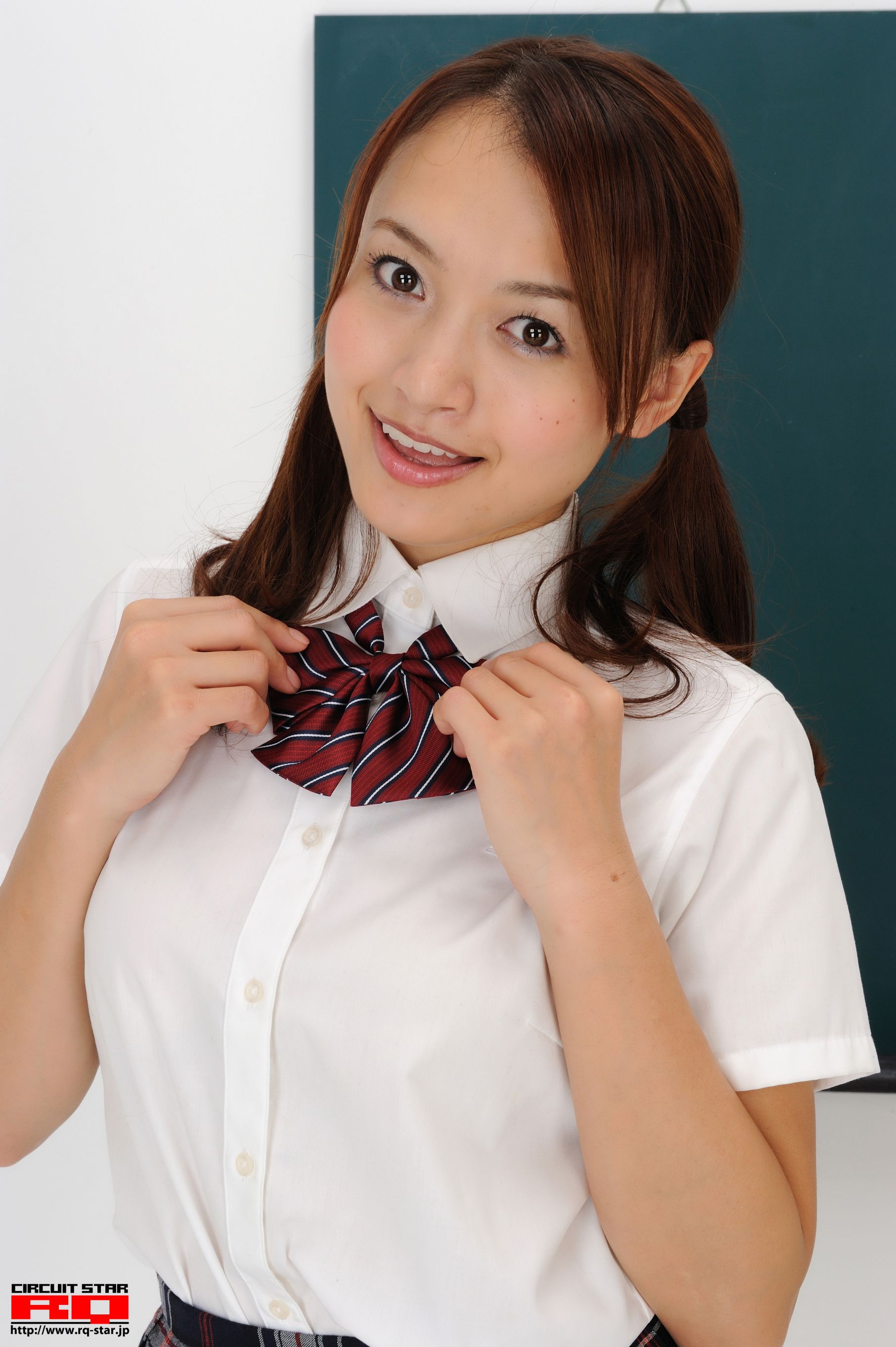 [RQ-STAR] NO.00422 Rina Itoh 伊東りな School Girl 校服系列/(72P)