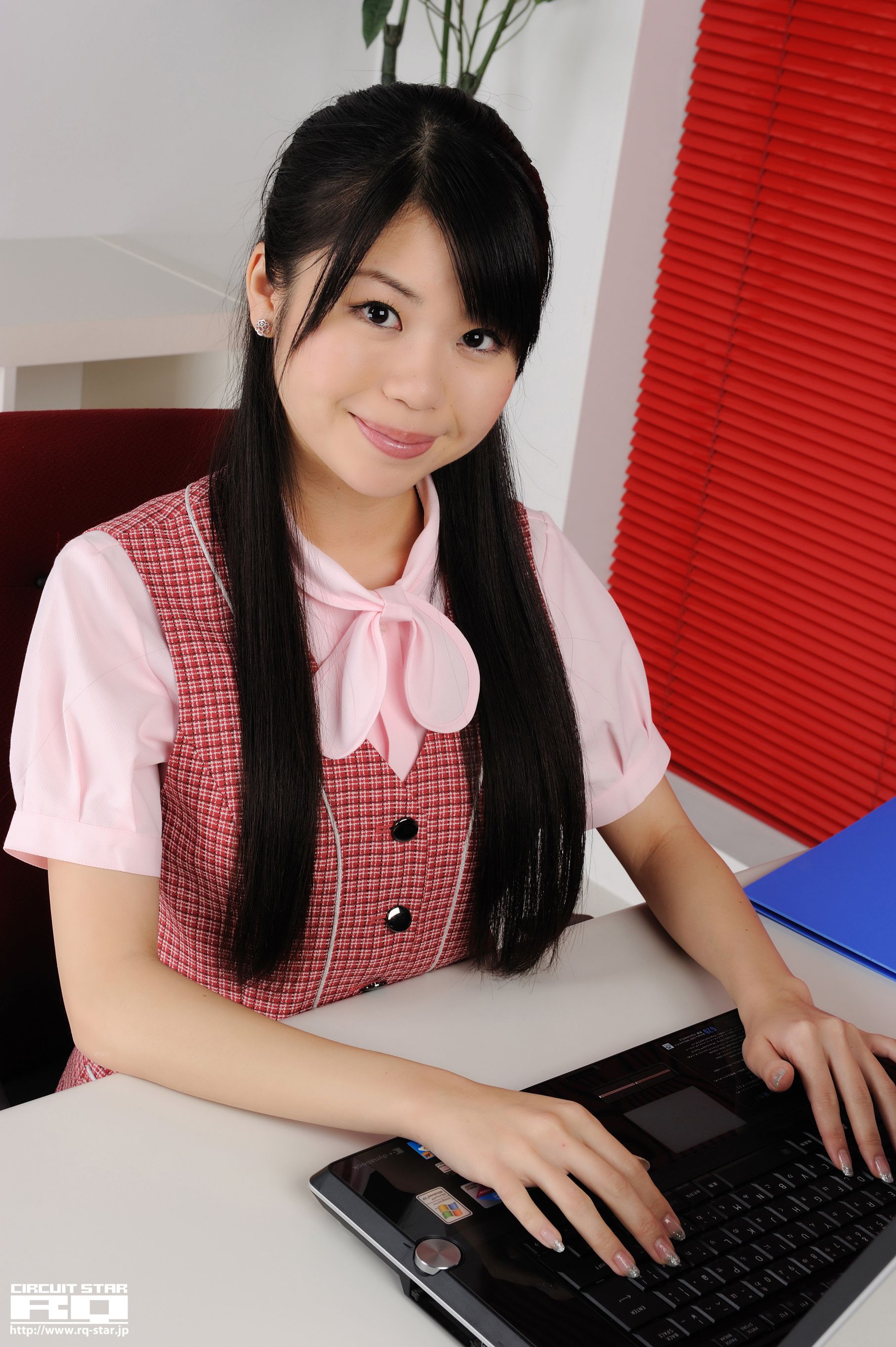 [RQ-STAR] NO.00431 Fuyumi Ikehara 池原冬実 Office Lady 写真集/(74P)