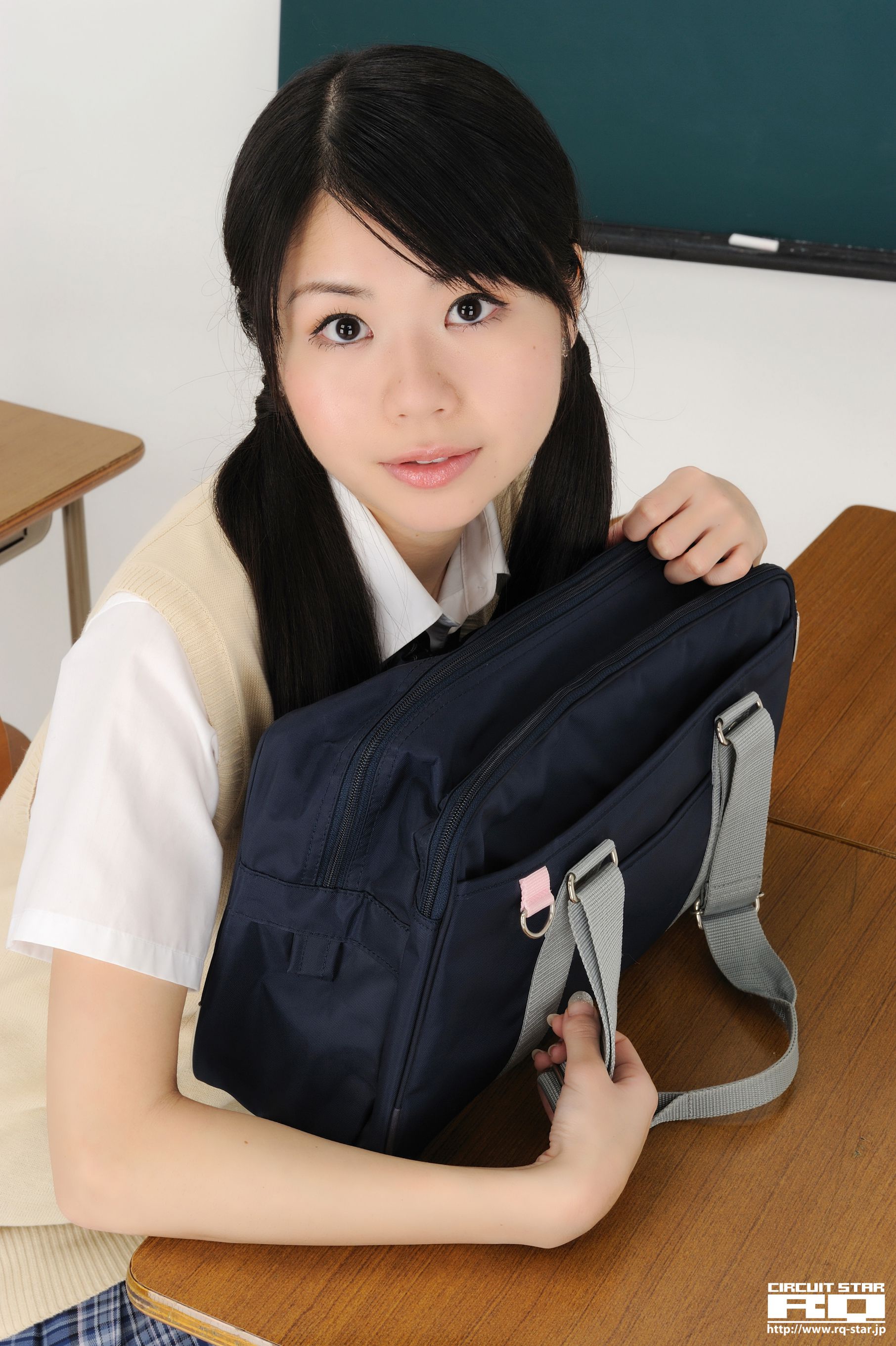 [RQ-STAR] NO.00436 池原冬実 School Girl 校服系列 写真集/(86P)