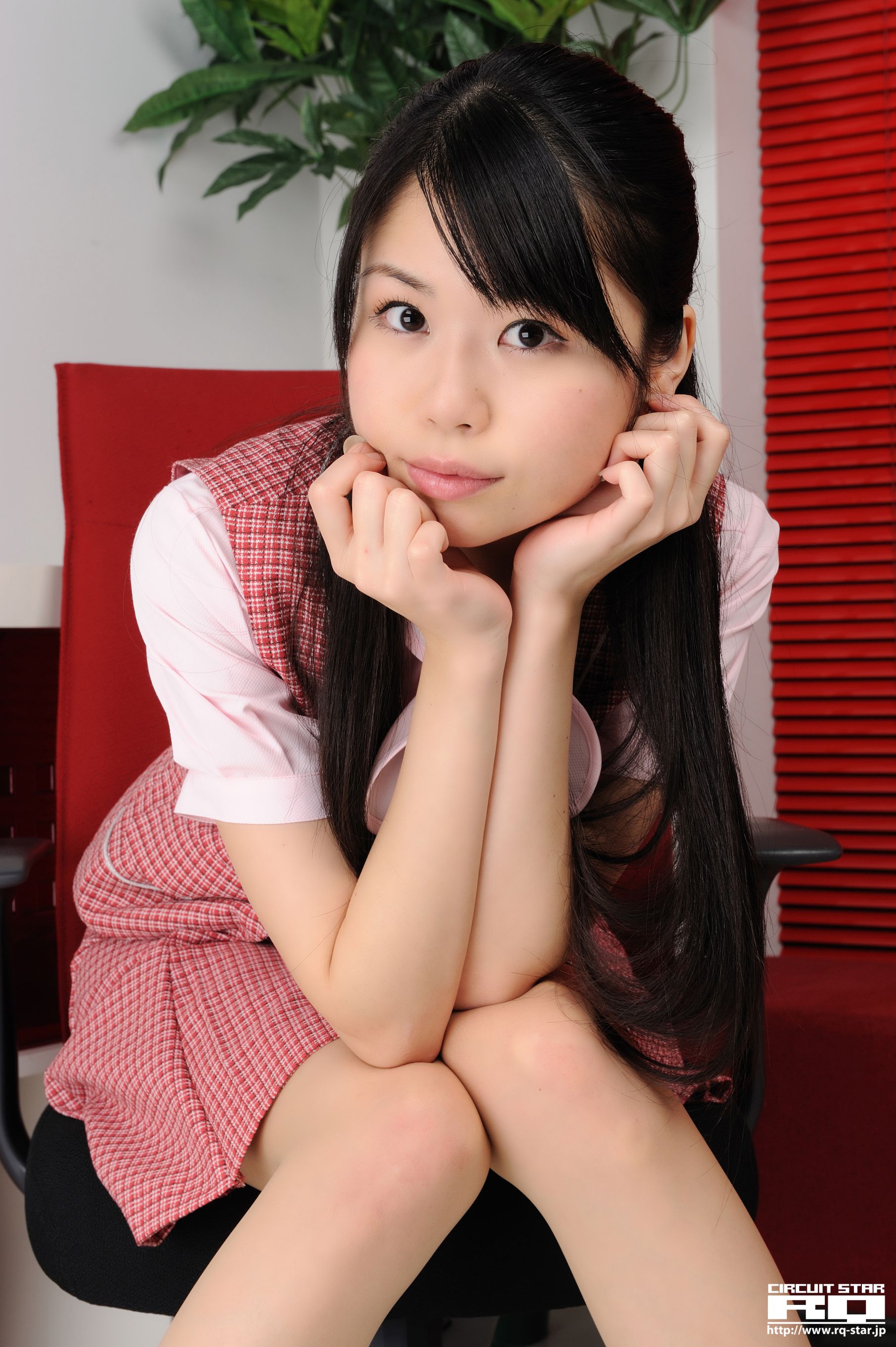 [RQ-STAR] NO.00431 Fuyumi Ikehara 池原冬実 Office Lady 写真集/(74P)