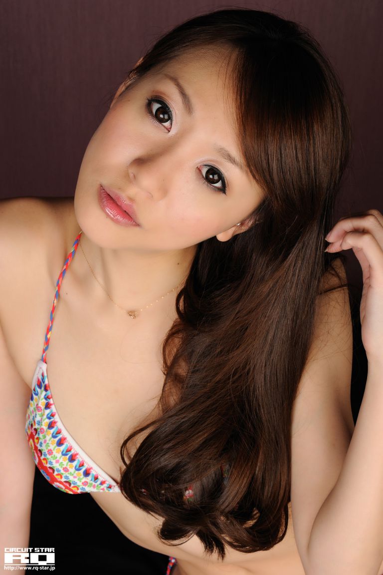 [RQ-STAR] NO.00429 Saki Ueda 植田早紀 Swim Suits 写真集/(86P)