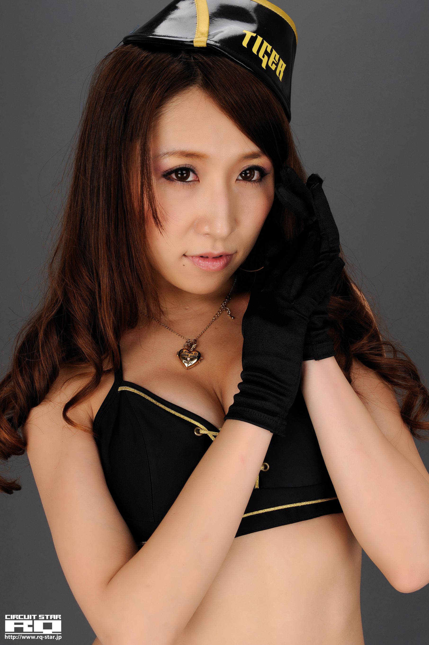 [RQ-STAR] NO.00337 Maria Kotoha 琴葉マリア Race Queen 写真集/(140P)